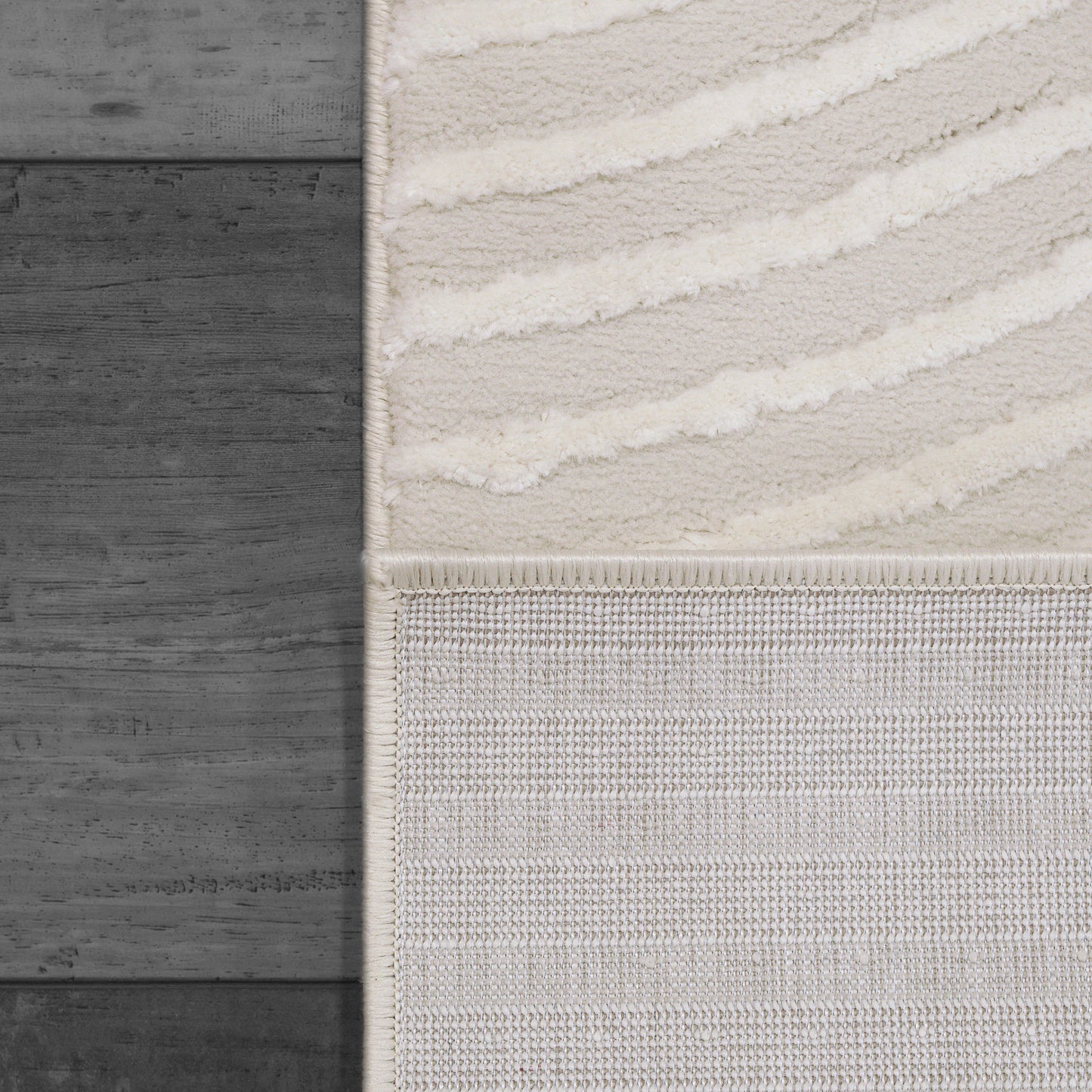 Rori Modern Ivory/Grey Geometric Medium Pile Rug