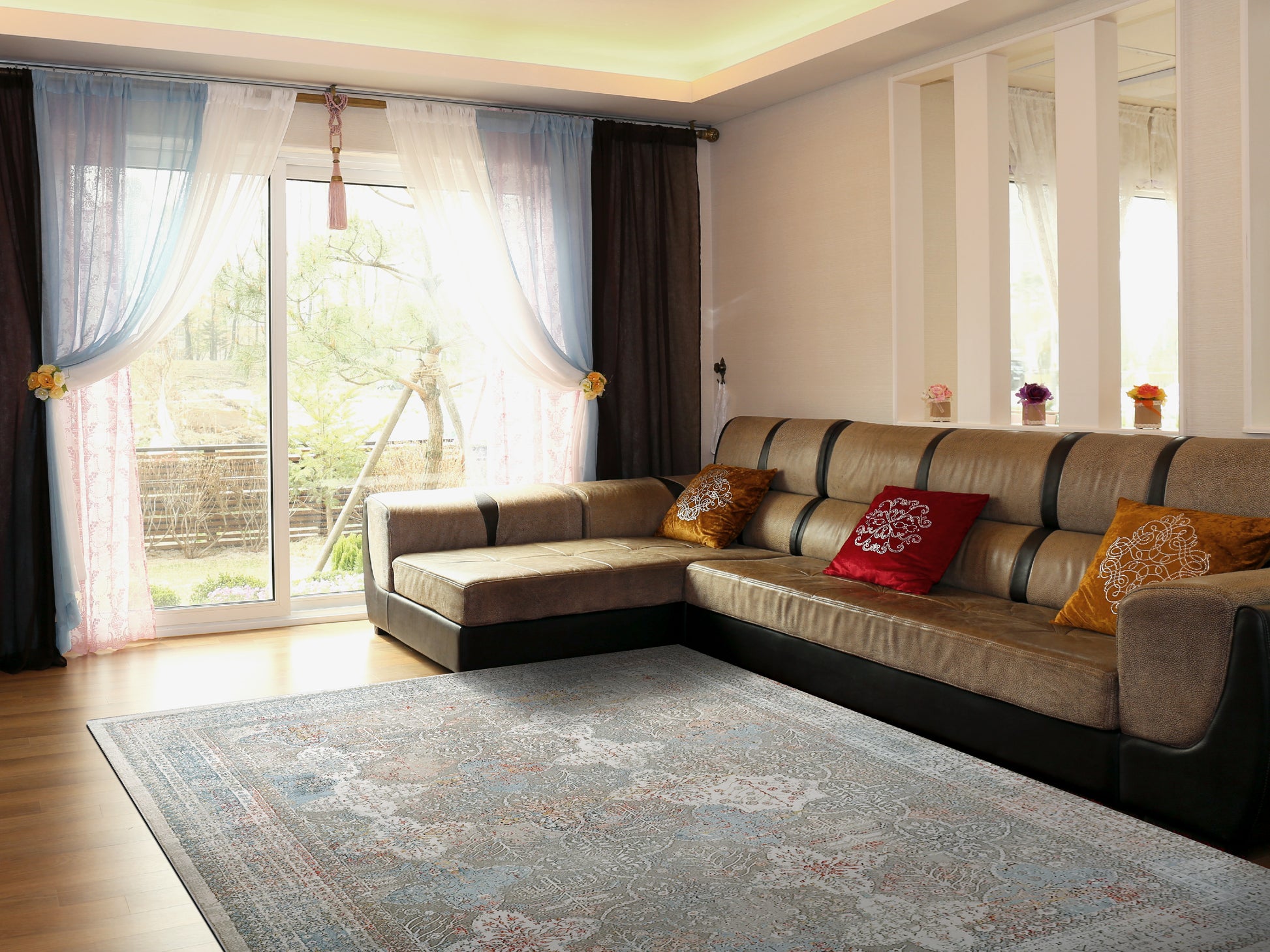 Ruby Transitional Multi Distressed Medium Pile Rug