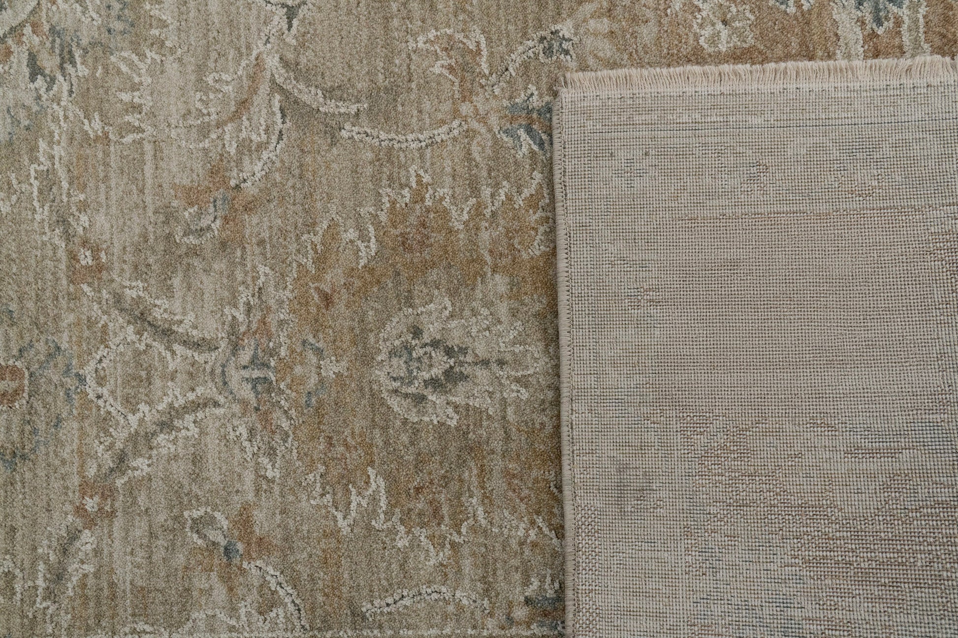 Solace Traditional Cream/Grey/Rust Floral Medium Pile Rug