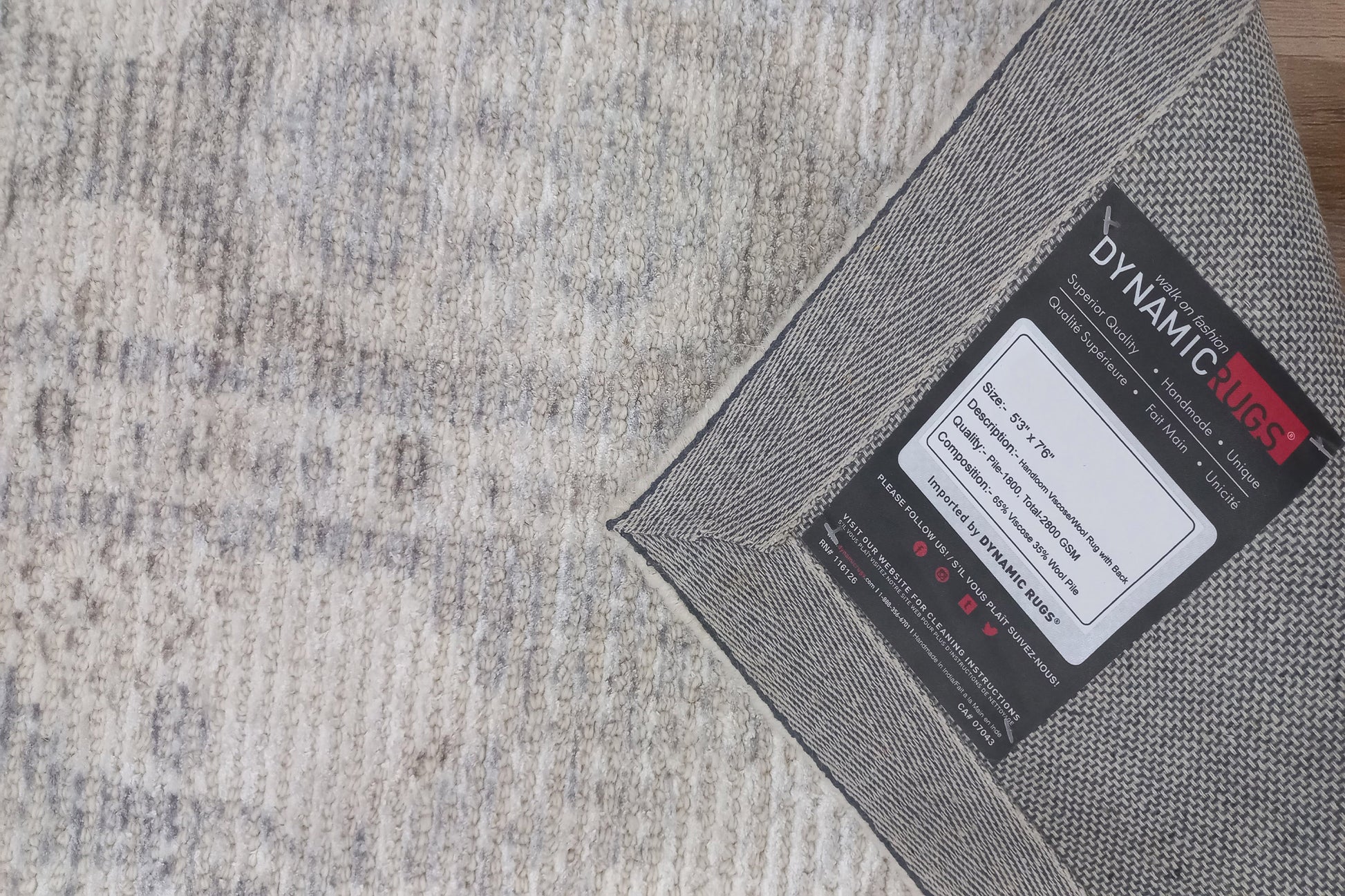Stefano Traditional Ivory/Beige/Grey Medallion Medium Pile Rug