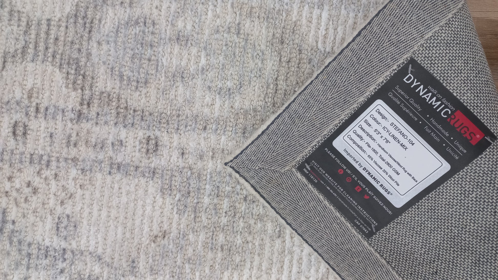 Stefano Traditional Ivory/Beige/Grey Medallion Medium Pile Rug