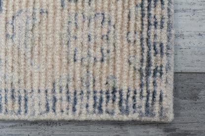 Stefano Traditional Beige/Navy Medallion Medium Pile Rug