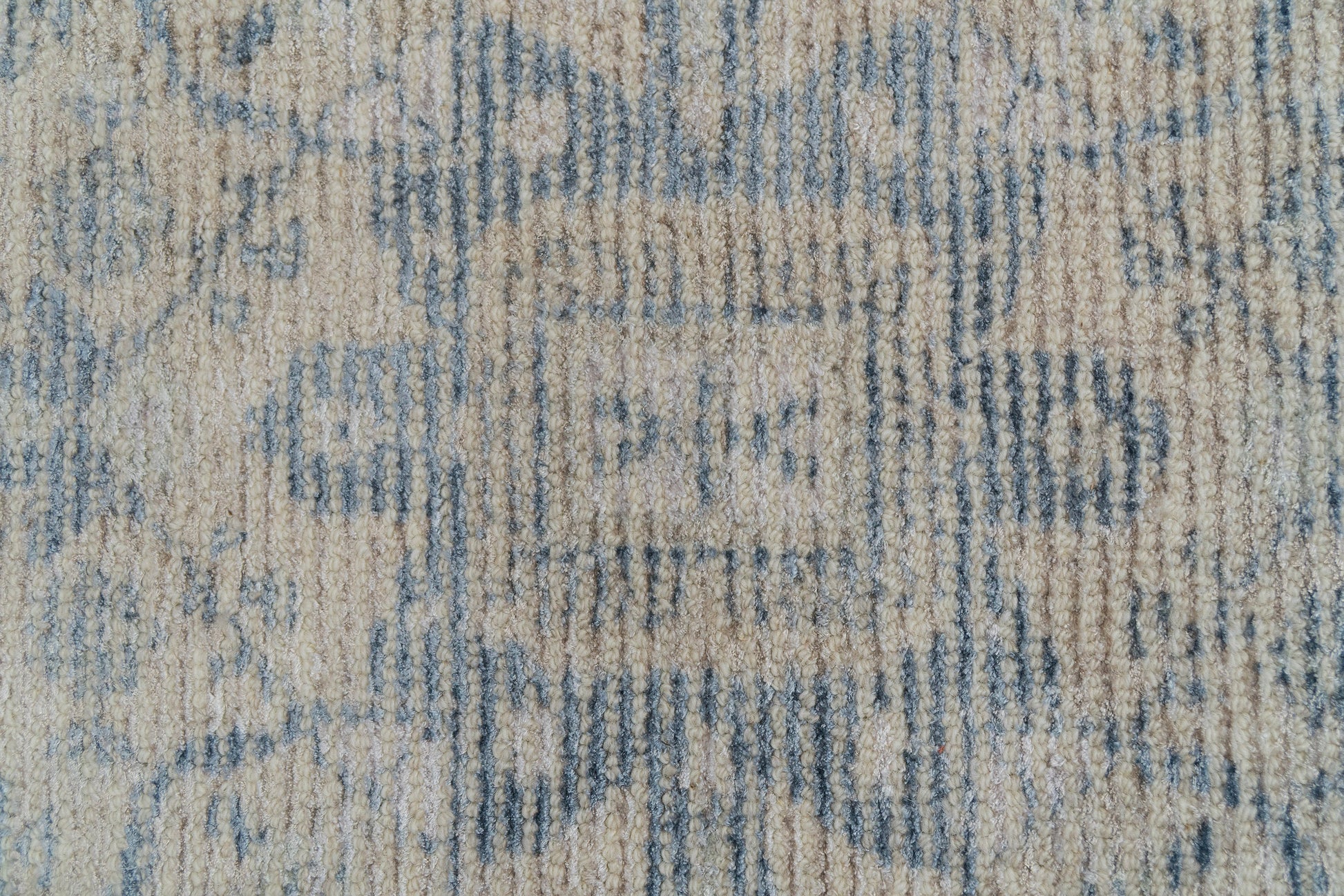 Stefano Traditional Beige/Navy Medallion Medium Pile Rug