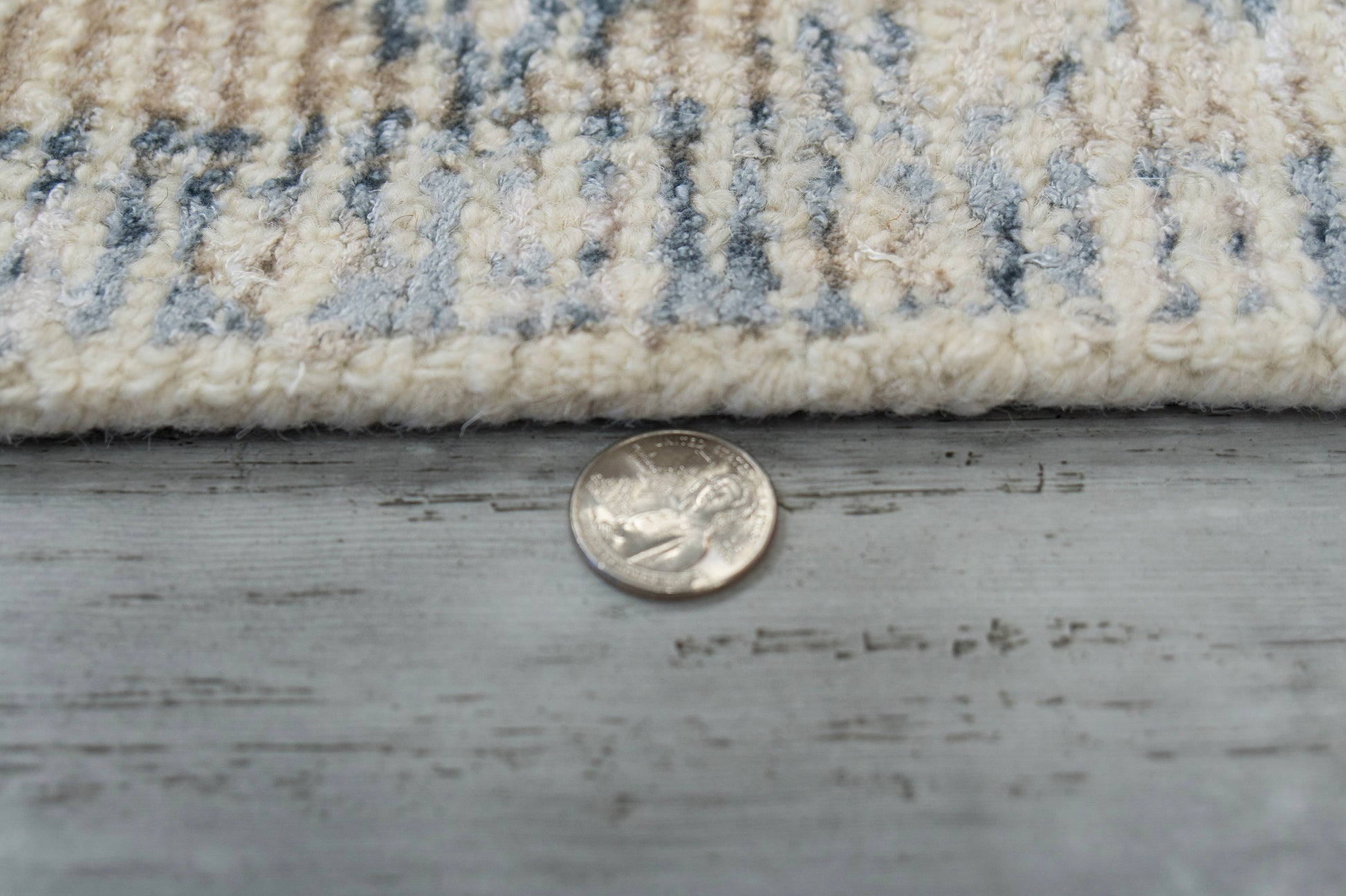 Stefano Traditional Beige/Navy Medallion Medium Pile Rug