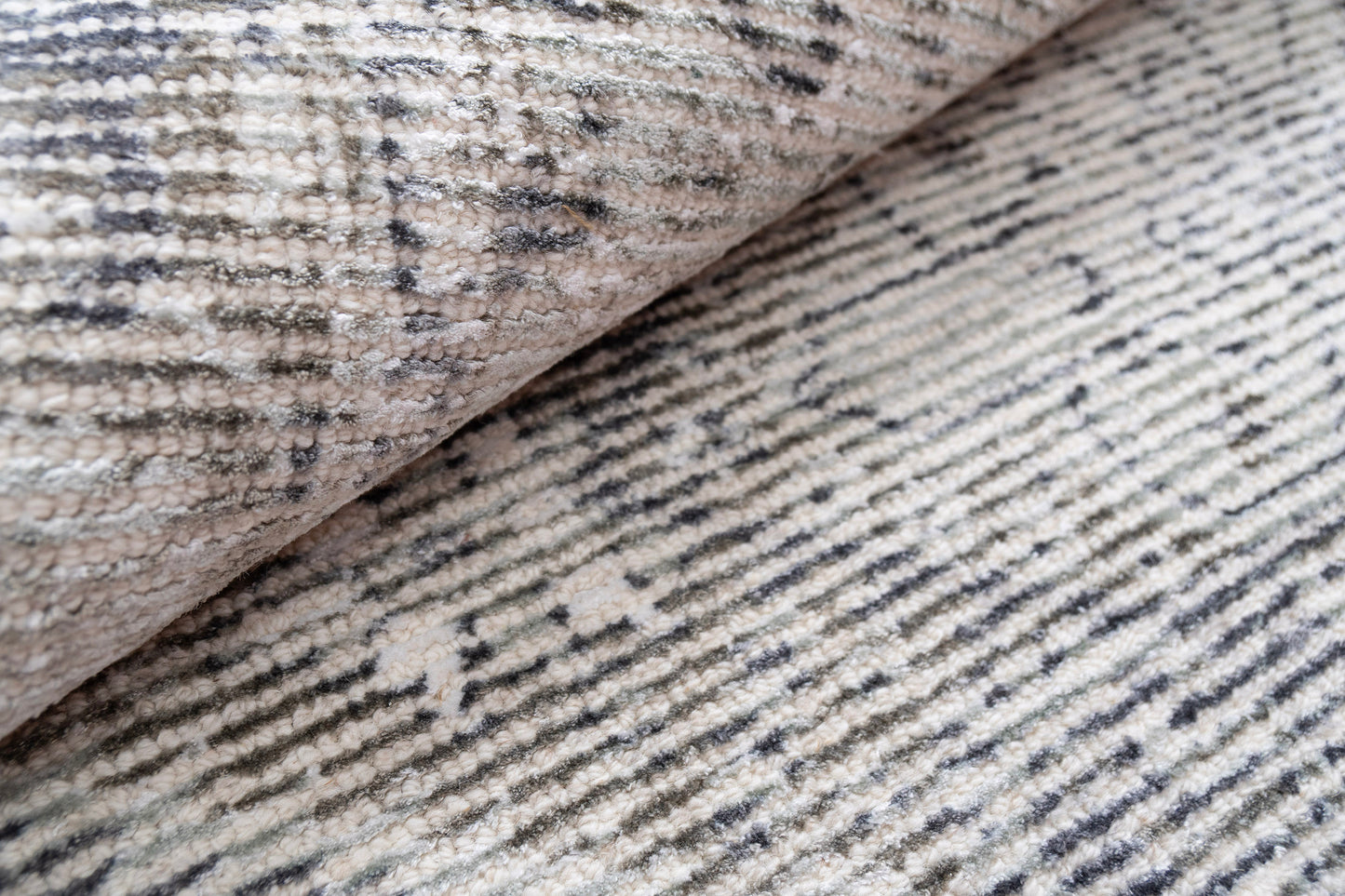 Stefano Traditional Beige/Taupe/Grey Medallion Medium Pile Rug