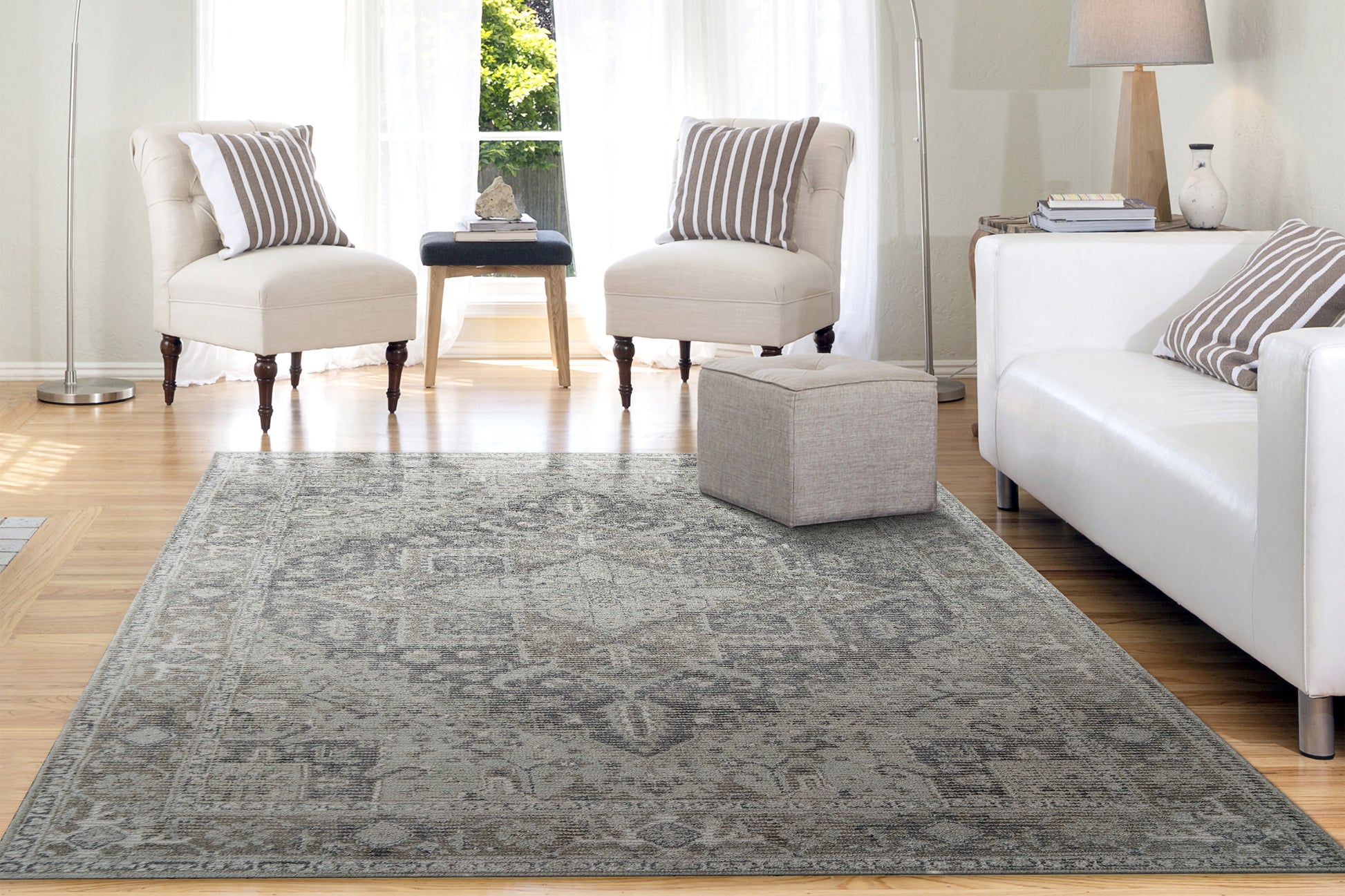 Stefano Traditional Beige/Taupe/Grey Medallion Medium Pile Rug