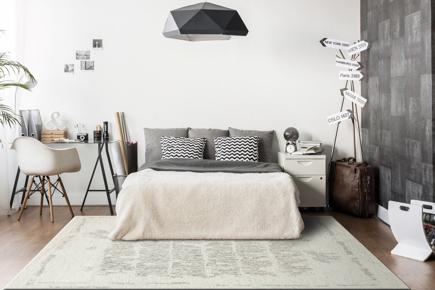 Teak Modern Ivory/Multi Abstract Medium Pile Rug