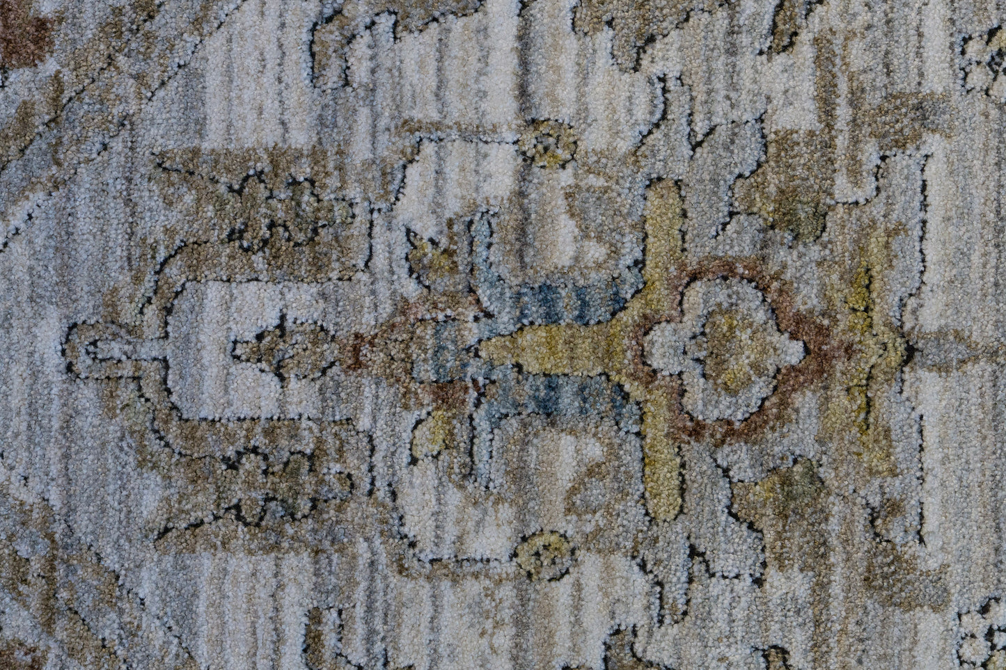 Trevi Transitional Grey/Cream Medallion Medium Pile Rug