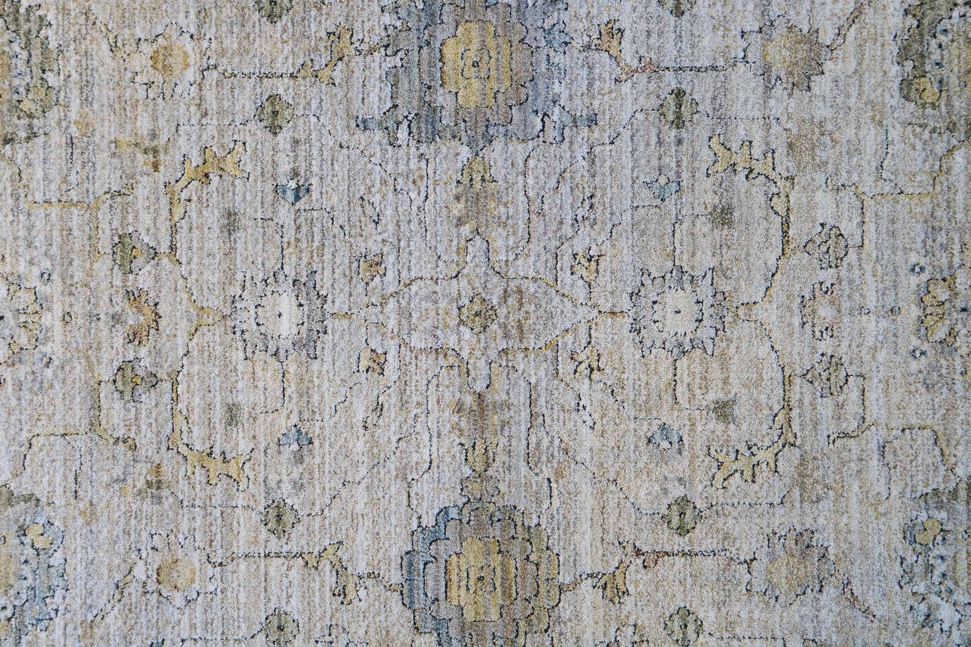 Trevi Transitional Cream/Beige Floral Medium Pile Rug