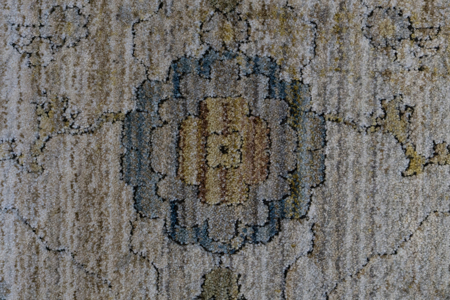 Trevi Transitional Cream/Beige Floral Medium Pile Rug