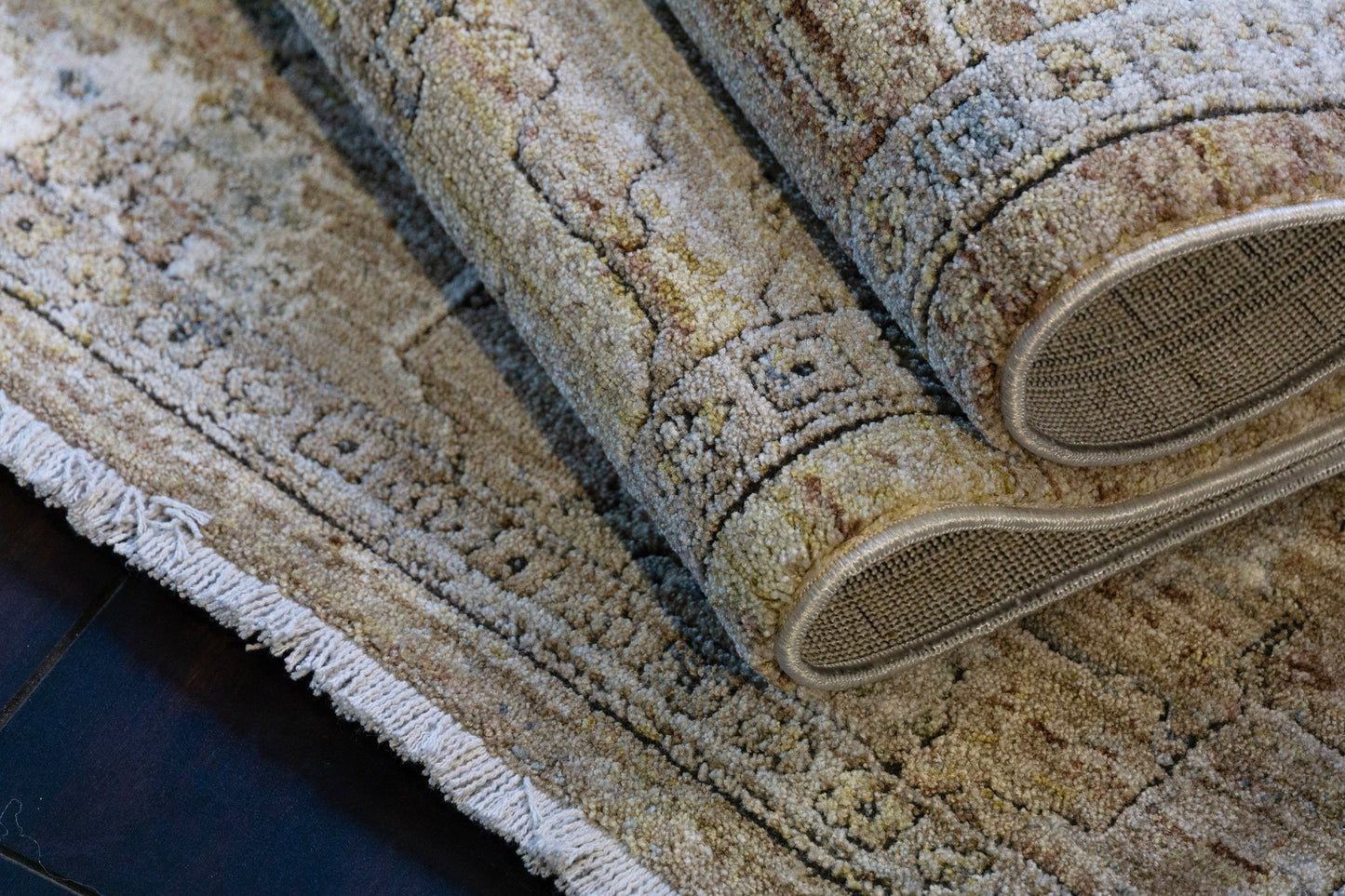 Trevi Transitional Beige/Cream Floral Medium Pile Rug