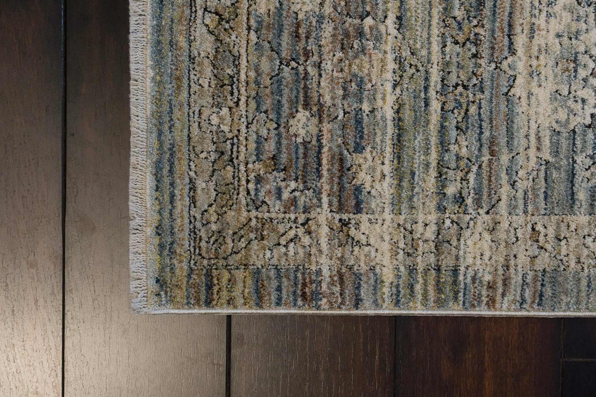Trevi Transitional Beige/Cream/Blue Floral Medium Pile Rug