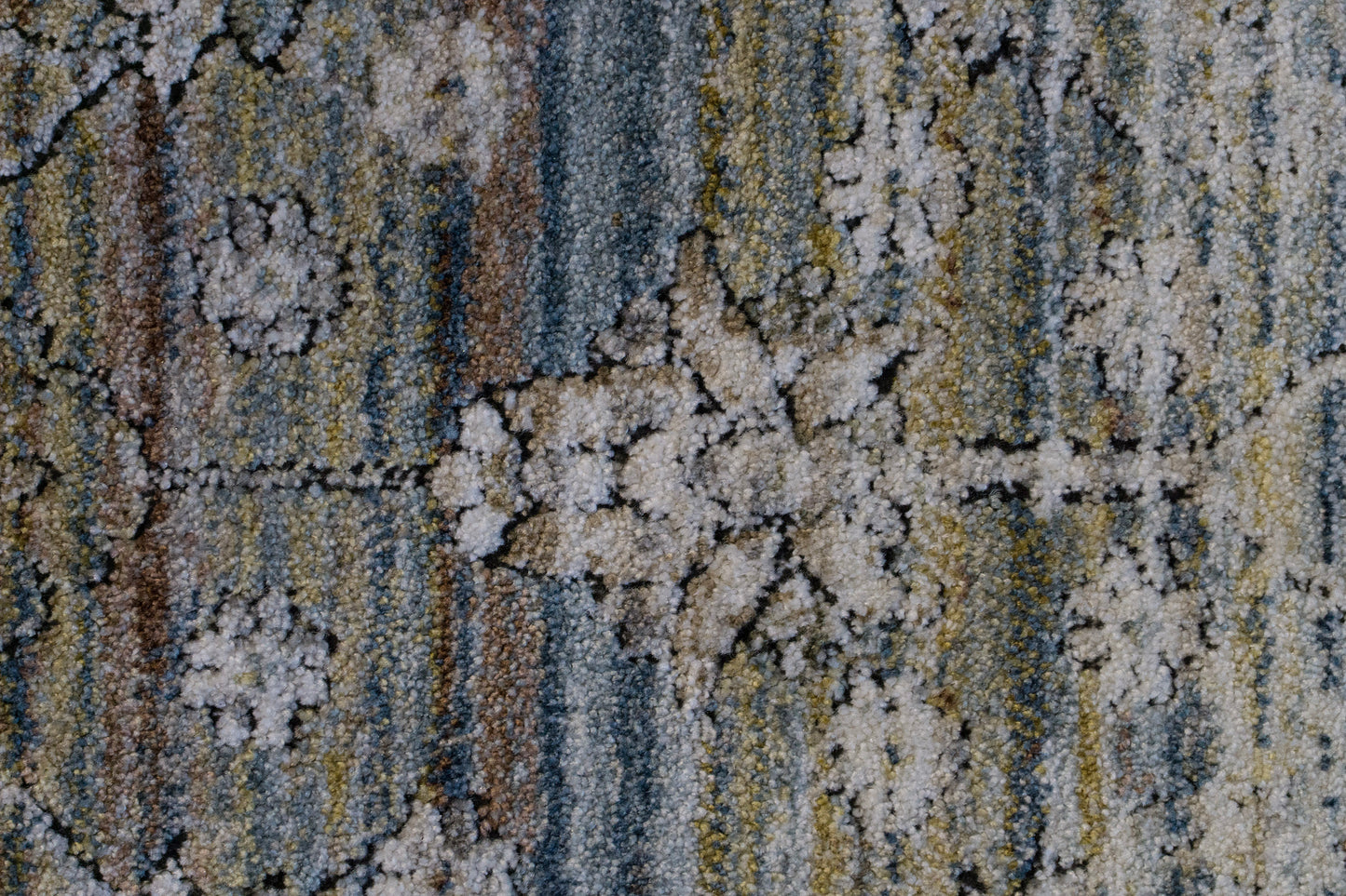 Trevi Transitional Beige/Cream/Blue Floral Medium Pile Rug