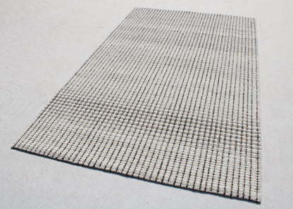 Trono Modern Ivory/Natural Geometric Low Pile Rug