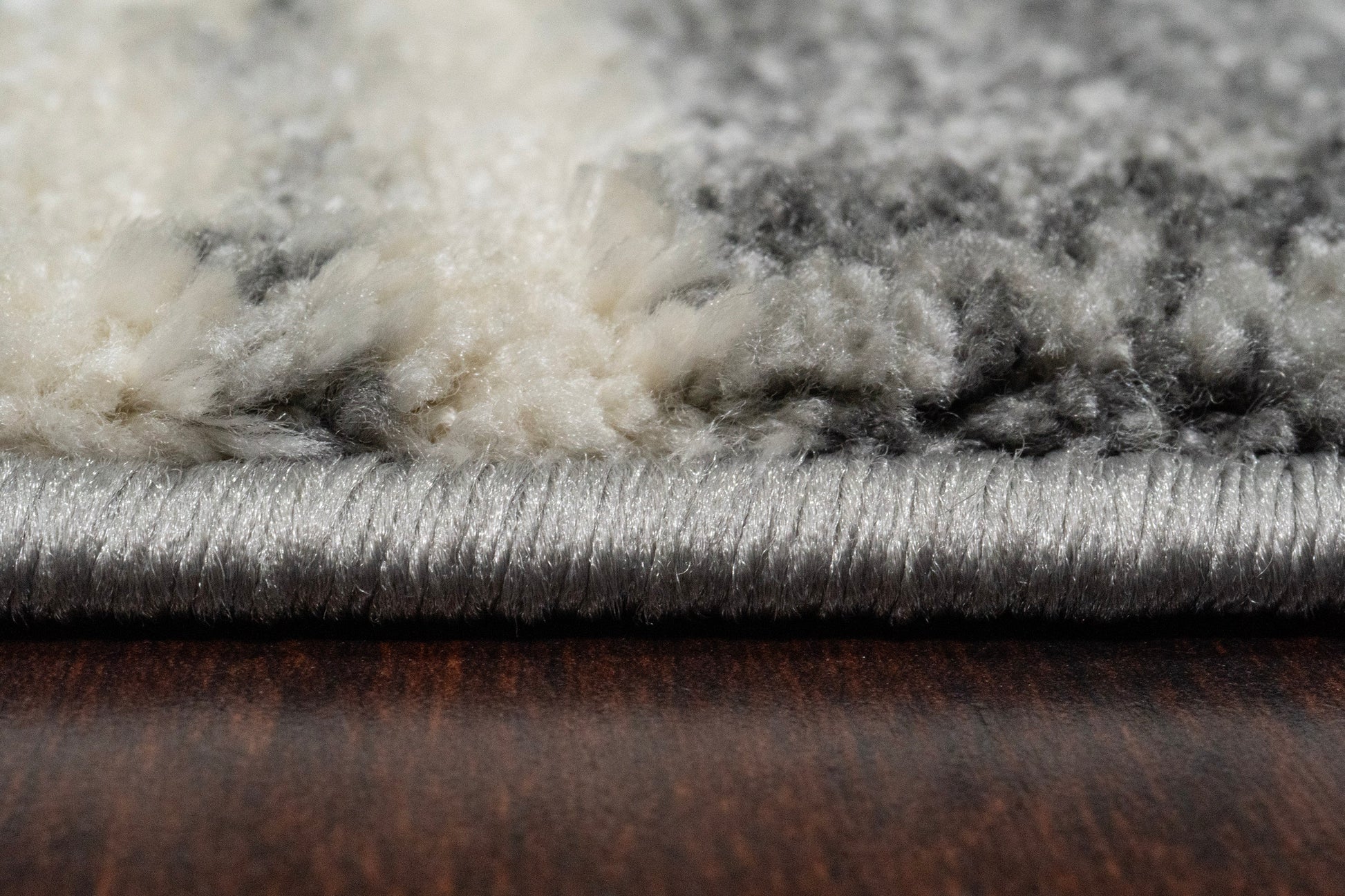 Venedik Modern Grey Striped Medium Pile Rug