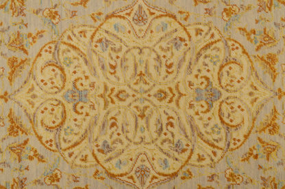 Wade Traditional Grey/Brown/Multi Medallion Medium Pile Rug