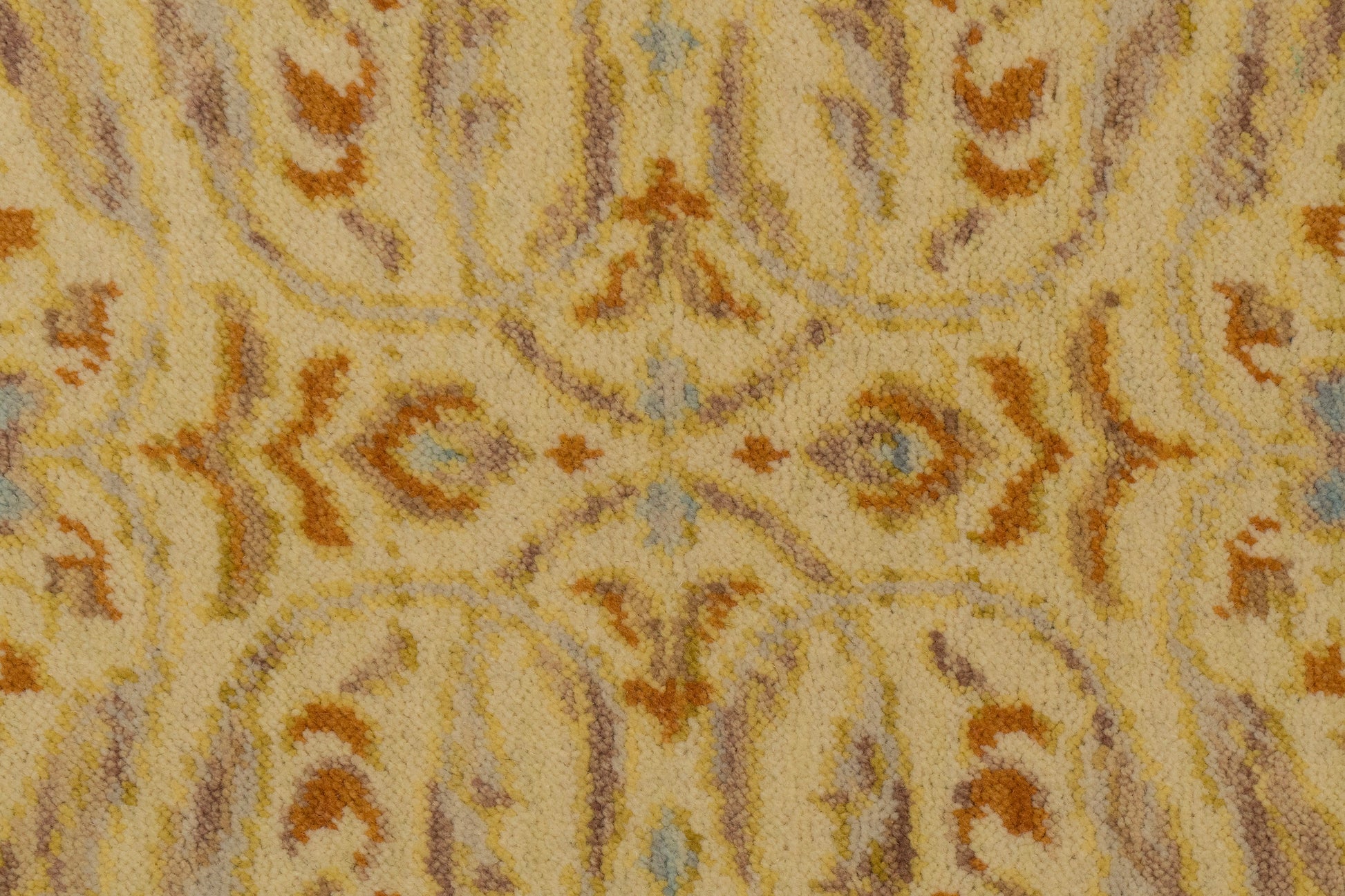 Wade Traditional Grey/Brown/Multi Medallion Medium Pile Rug