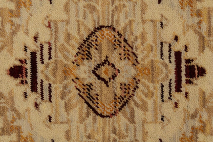 Wade Traditional Red/Beige/Multi Floral Medium Pile Rug