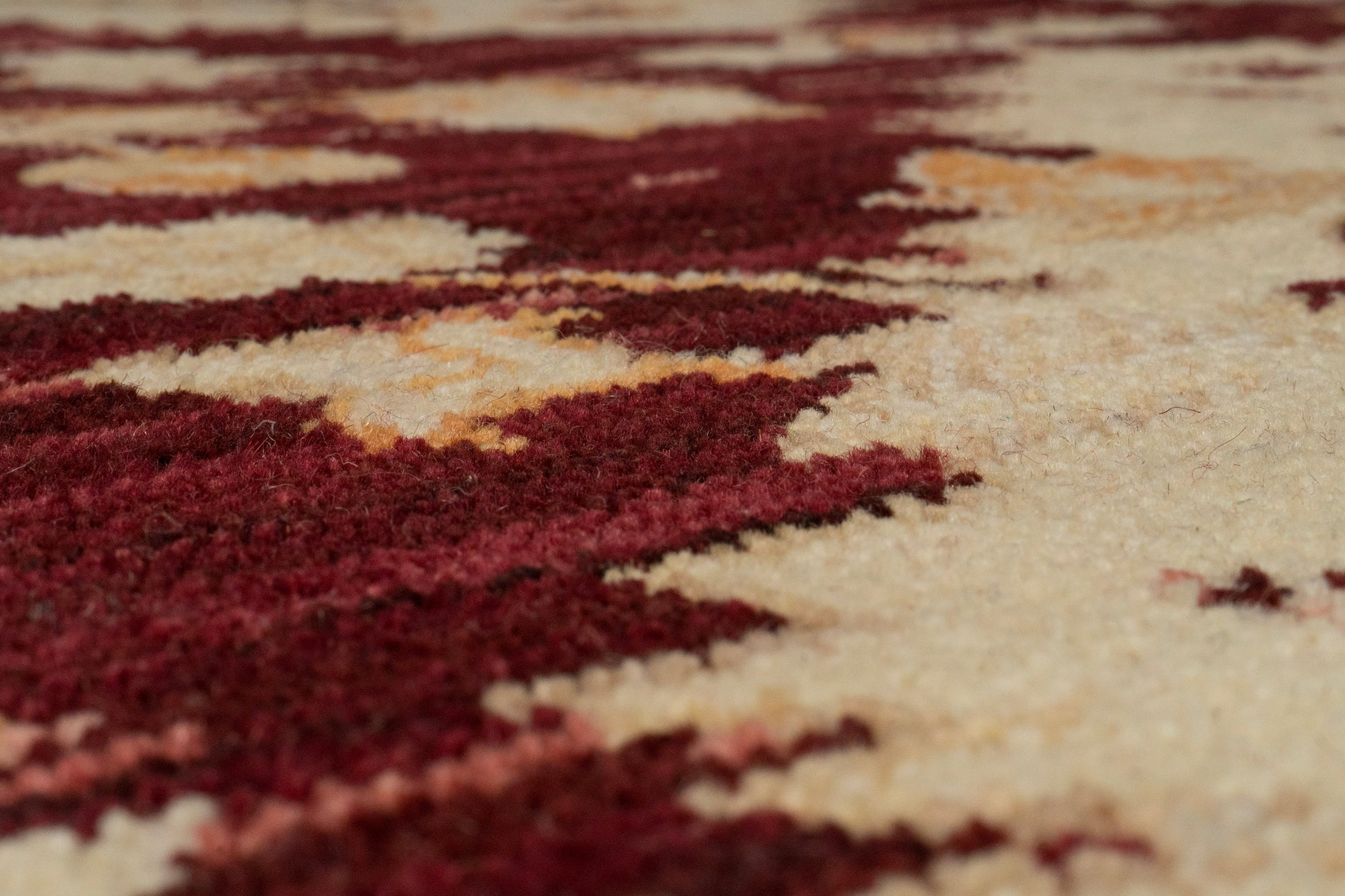 Wade Traditional Red/Beige/Multi Floral Medium Pile Rug