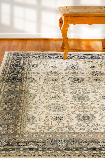 Yazd Traditional Ivory/Grey Classic Medium Pile Rug