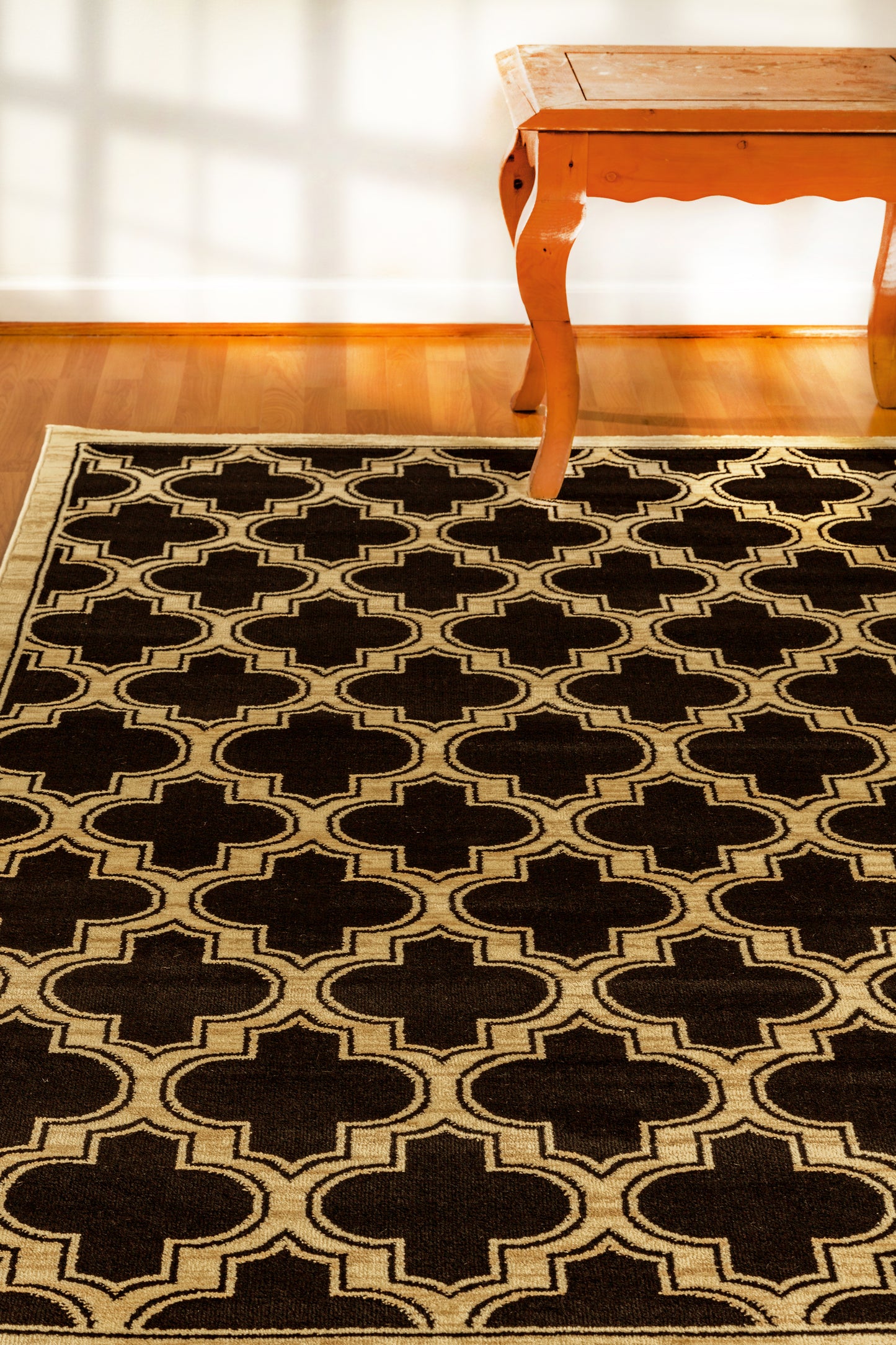 Yazd Contemporary Black Geometric Medium Pile Rug