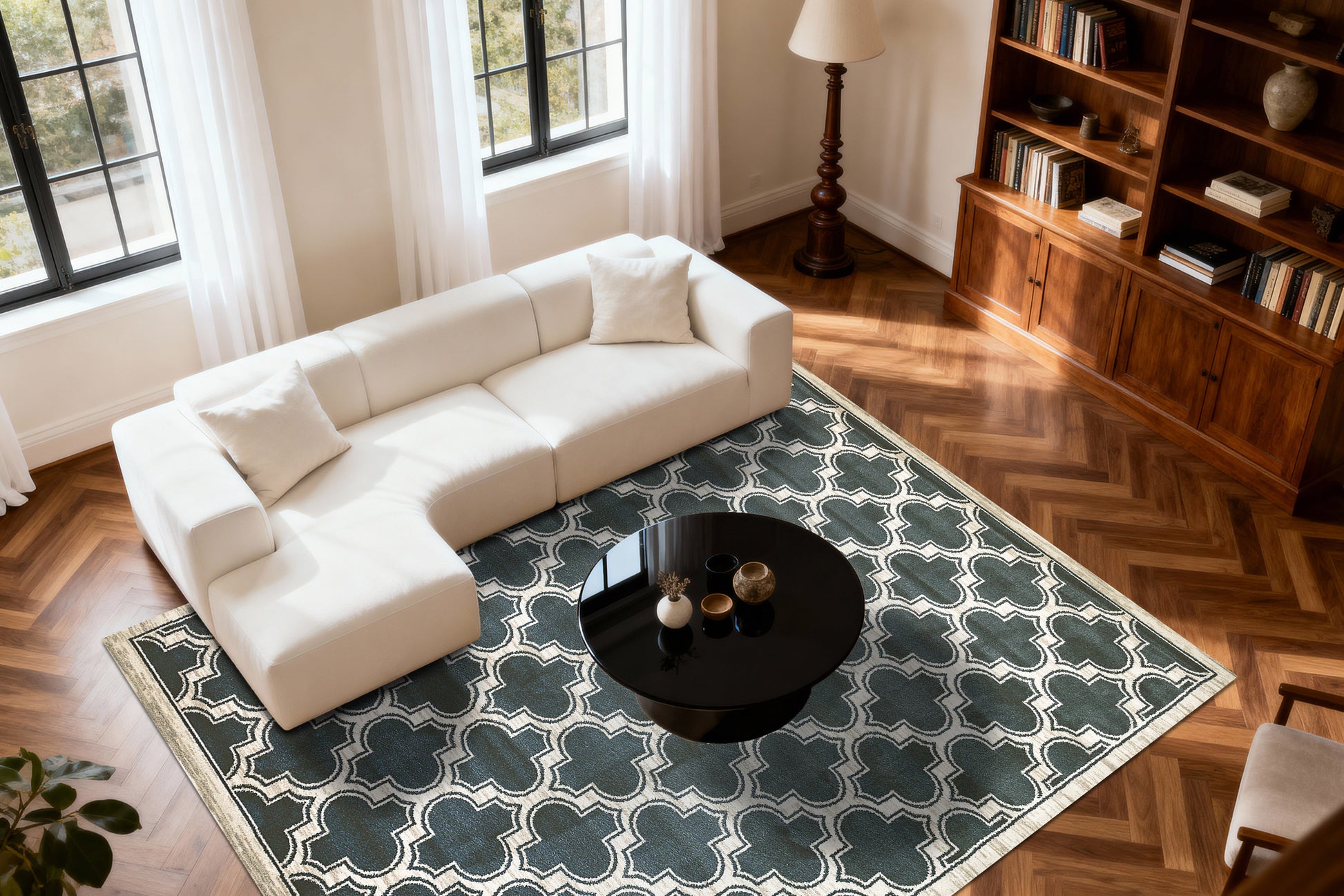 Yazd Traditional Blue/Ivory Classic Medium Pile Rug