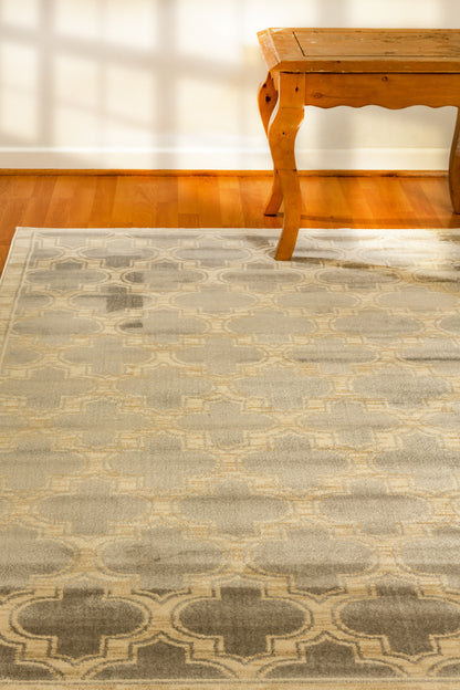 Yazd Traditional Grey/Ivory Classic Medium Pile Rug