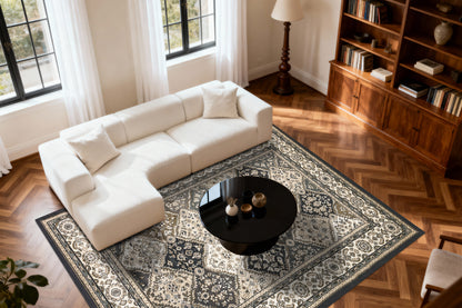 Yazd Traditional Grey/Ivory Classic Medium Pile Rug