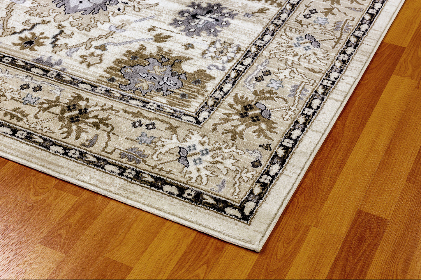 Yazd Traditional Ivory Classic Medium Pile Rug