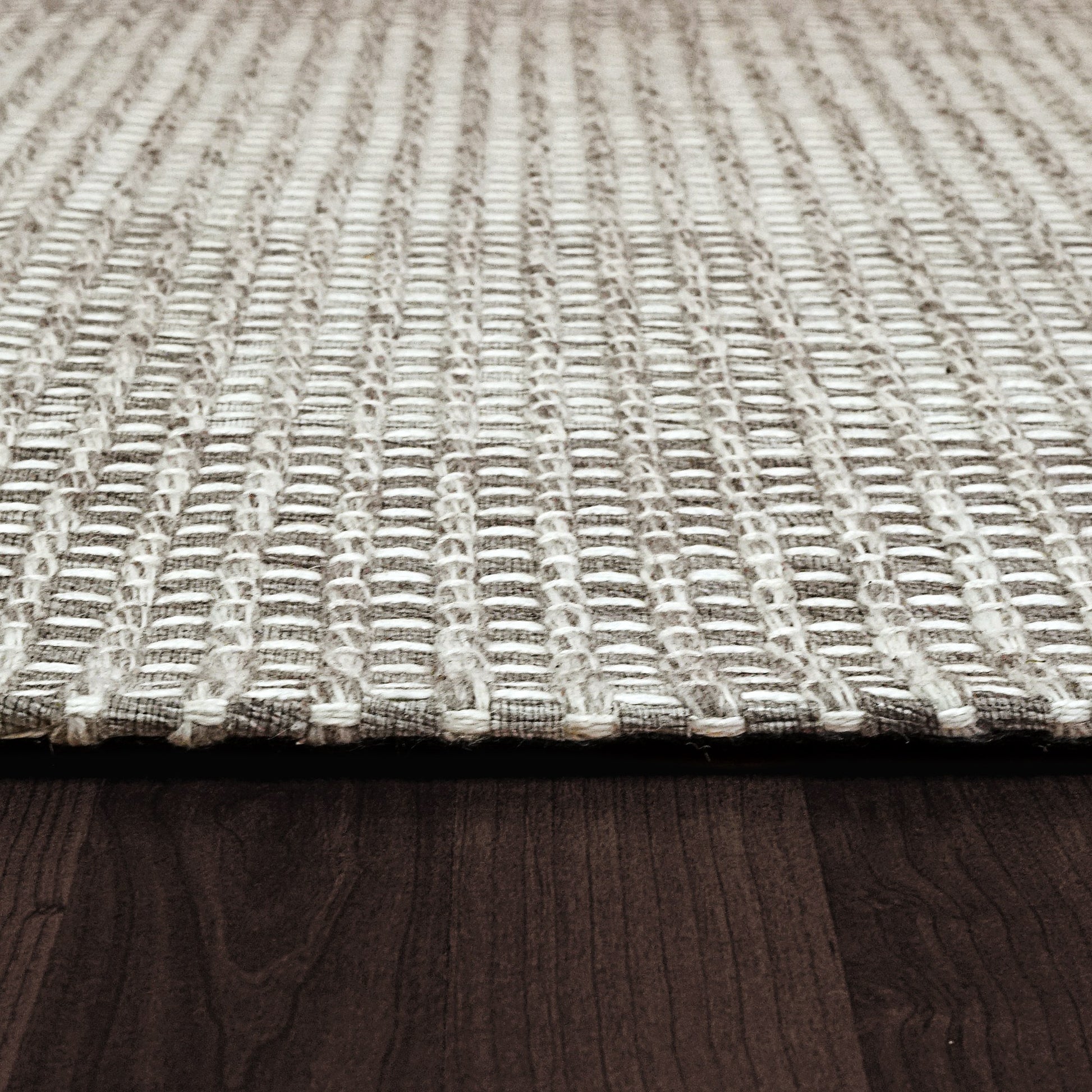 ENCHANT 1500 Beige/Ivory – pile