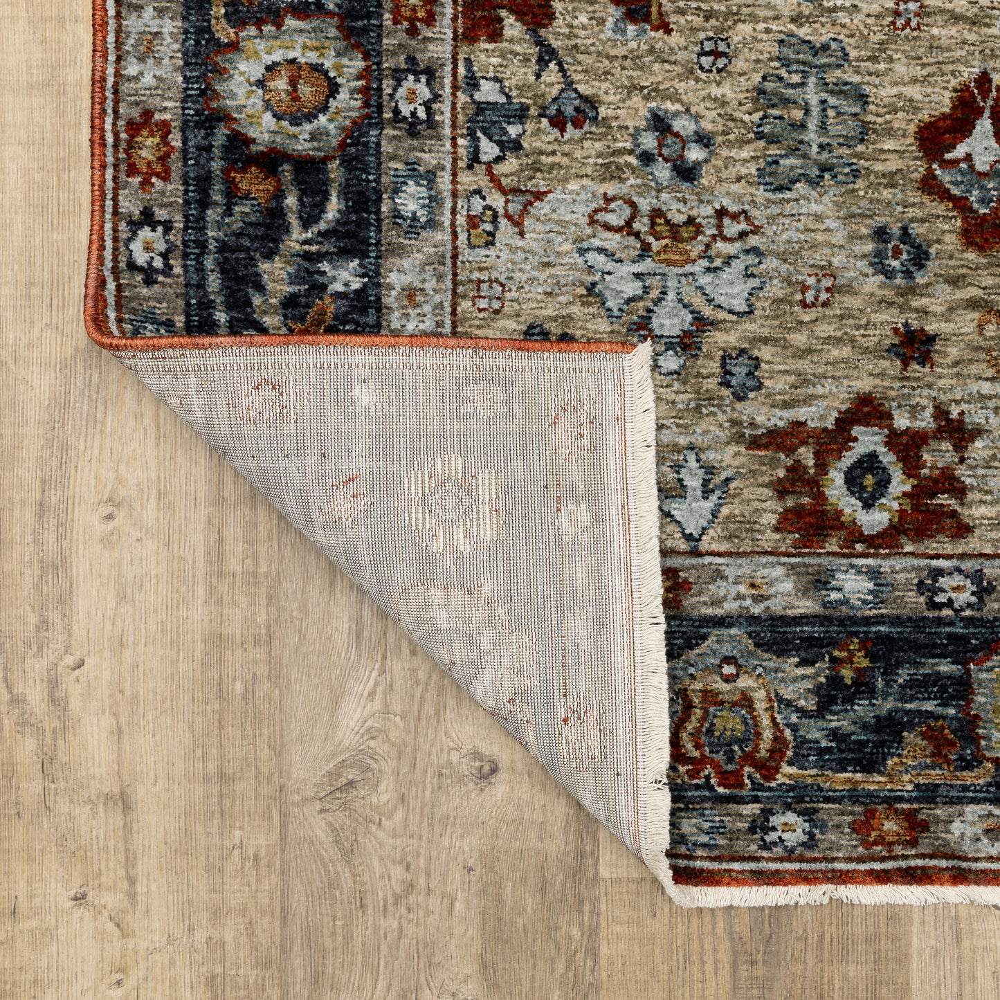 Aberdeen Medallion Red/ Blue Oriental Cut Pile Rug