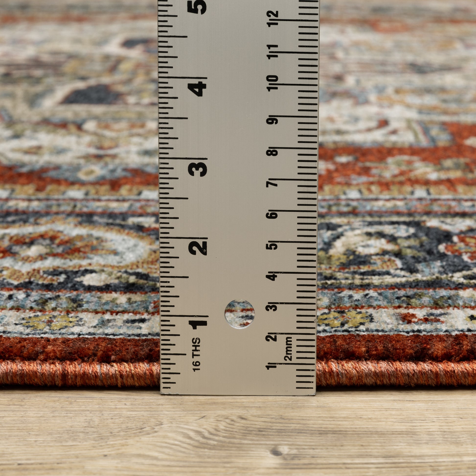 Aberdeen Medallion Red/ Blue Oriental Cut Pile Rug