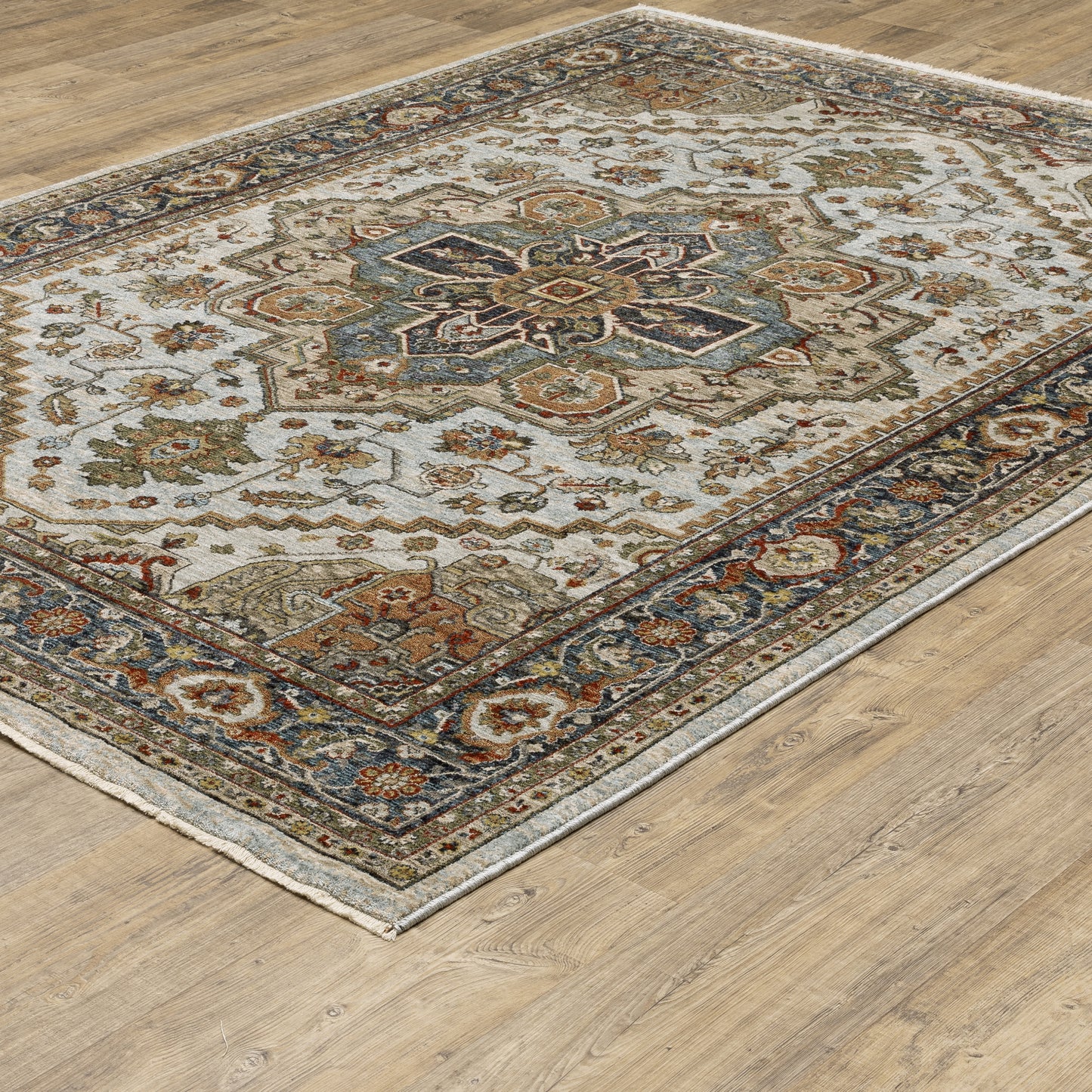 Aberdeen Medallion Ivory/ Blue Oriental Cut Pile Rug