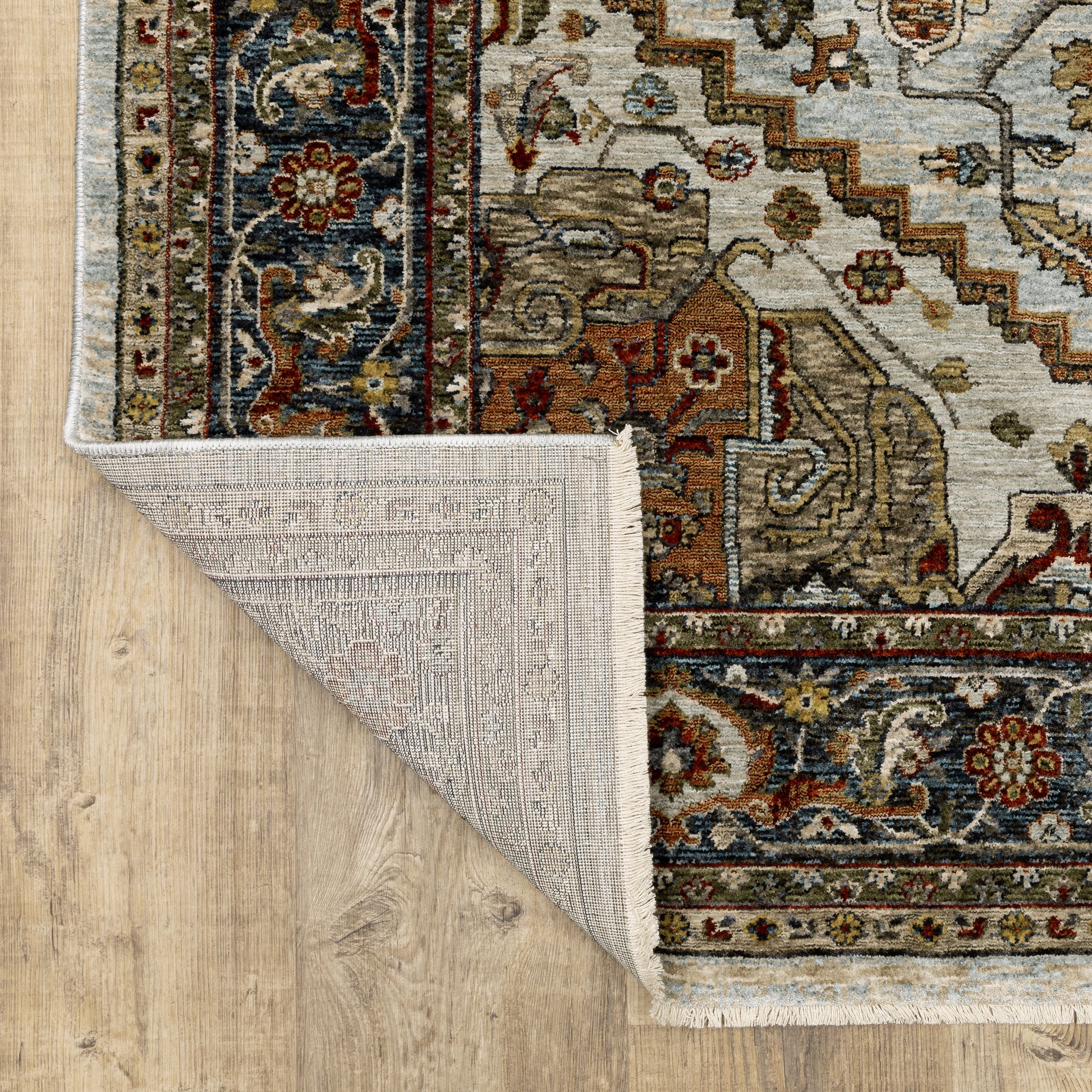 Aberdeen Medallion Ivory/ Blue Oriental Cut Pile Rug