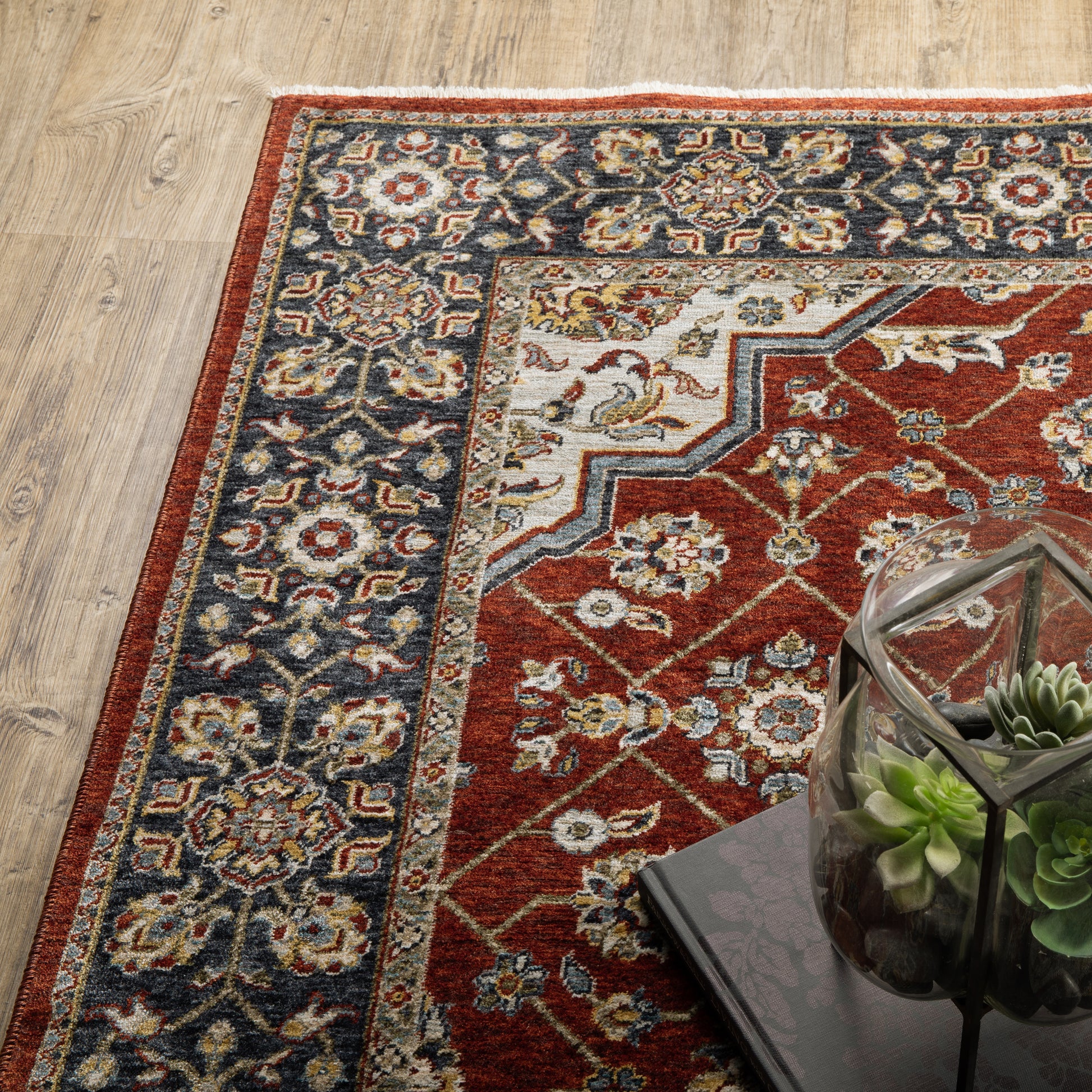 Aberdeen Medallion Red/ Blue Oriental Cut Pile Rug
