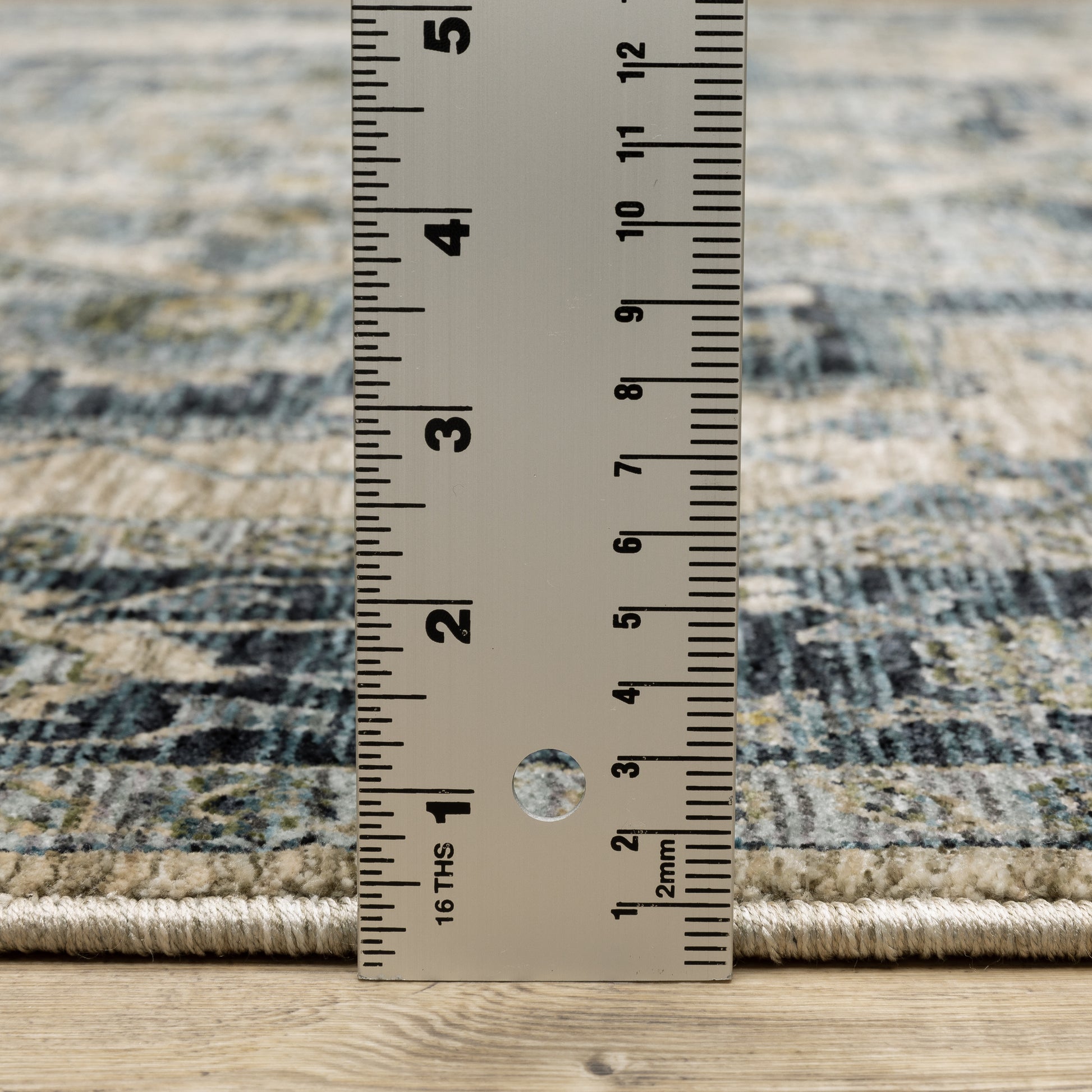 Aberdeen Medallion Blue/ Beige Oriental Cut Pile Rug
