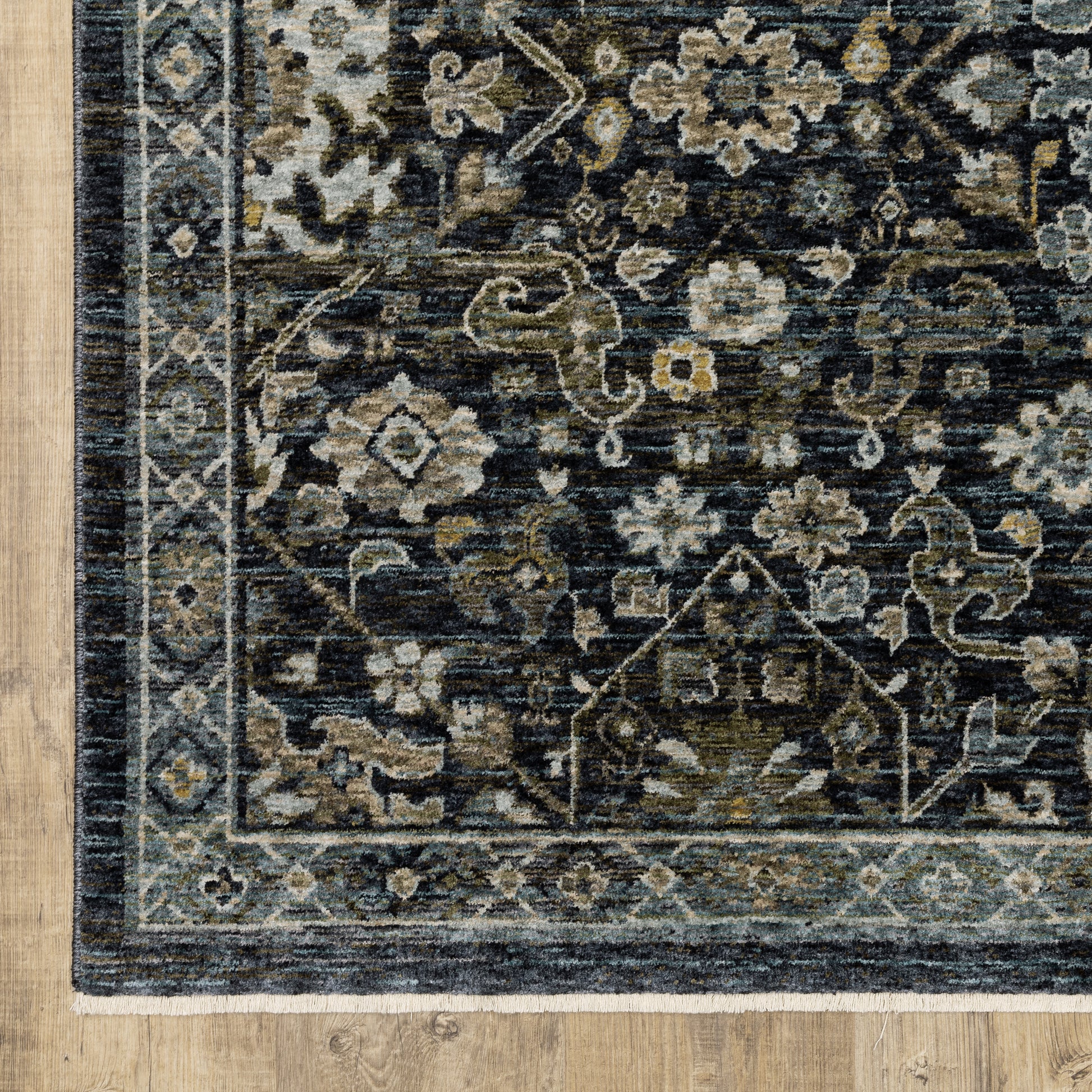 Aberdeen Floral Blue/ Blue Oriental Cut Pile Rug