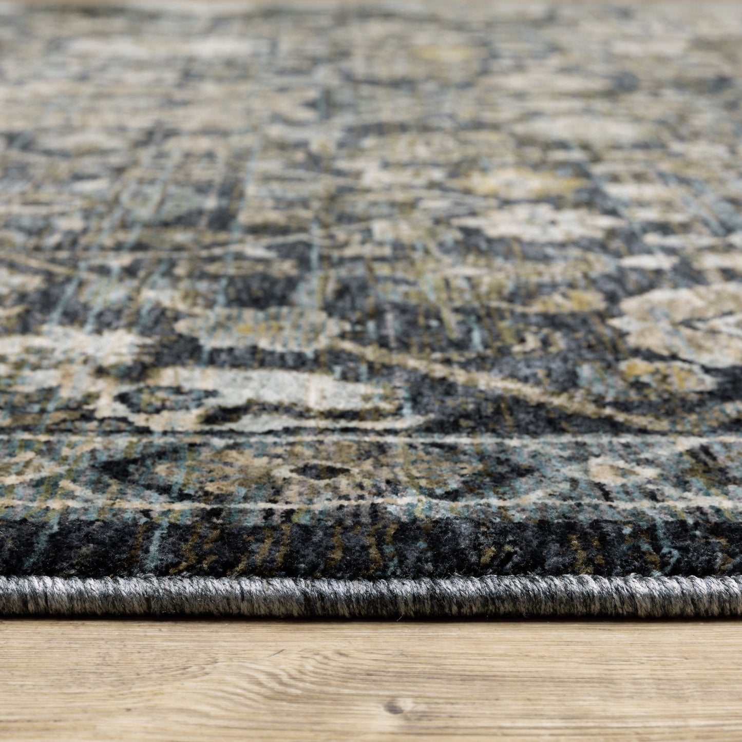 Aberdeen Floral Blue/ Blue Oriental Cut Pile Rug