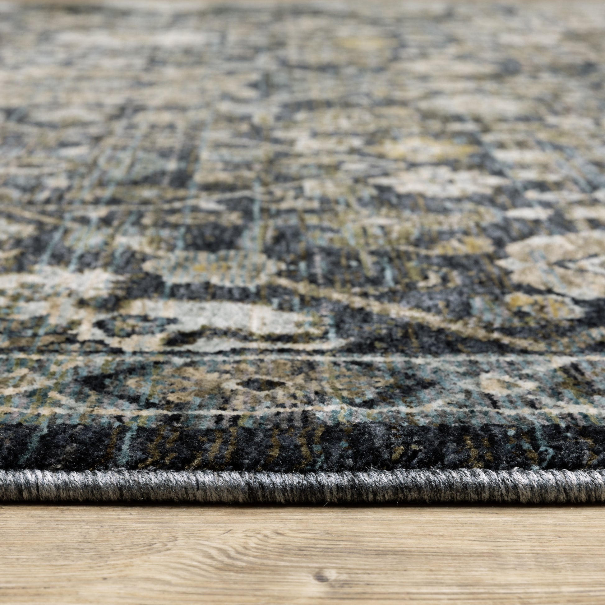 Aberdeen Floral Blue/ Blue Oriental Cut Pile Rug