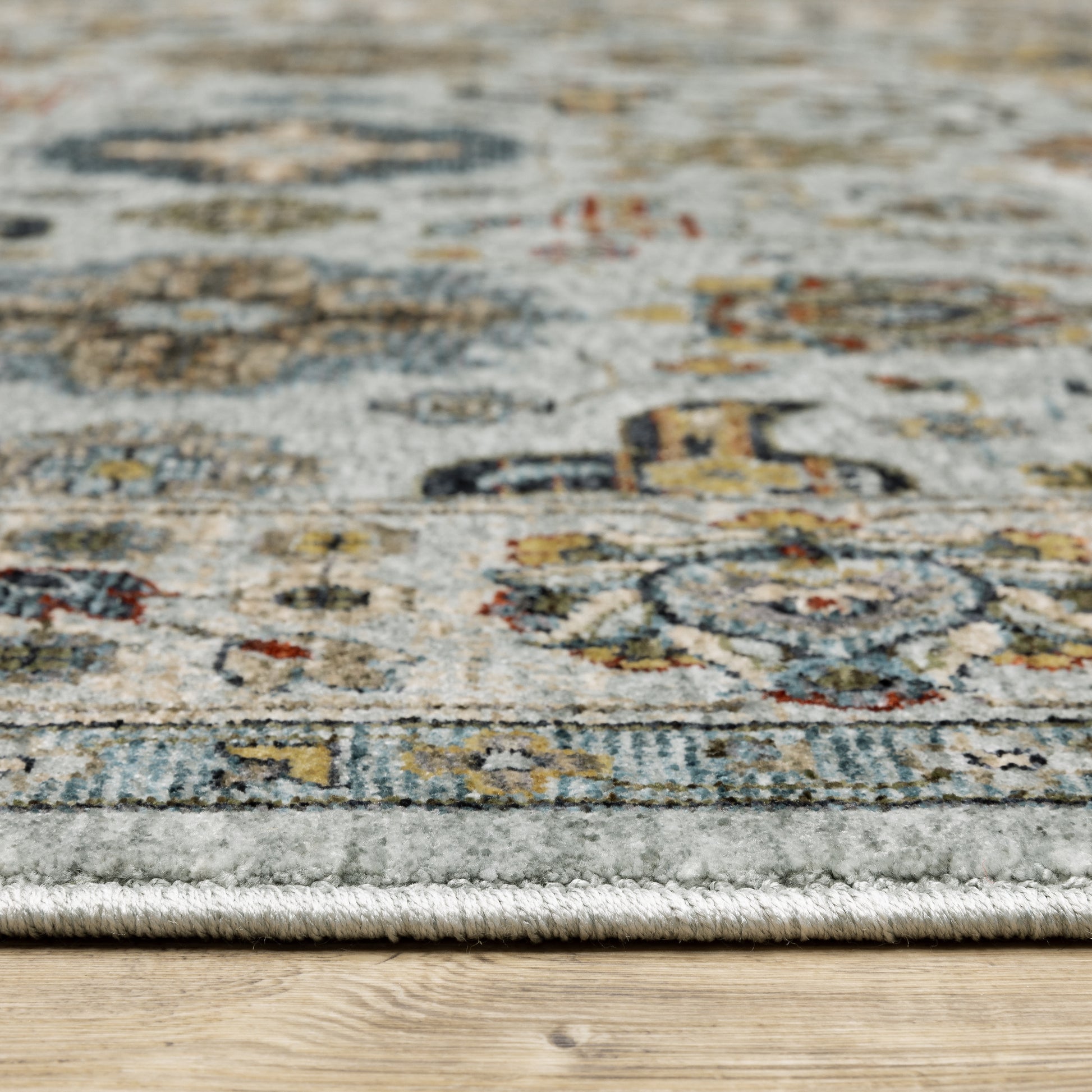 Aberdeen Floral Blue/ Ivory Oriental Cut Pile Rug