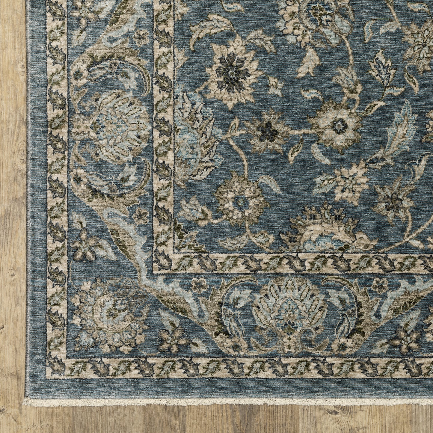 Aberdeen Floral Blue/ Beige Oriental Cut Pile Rug