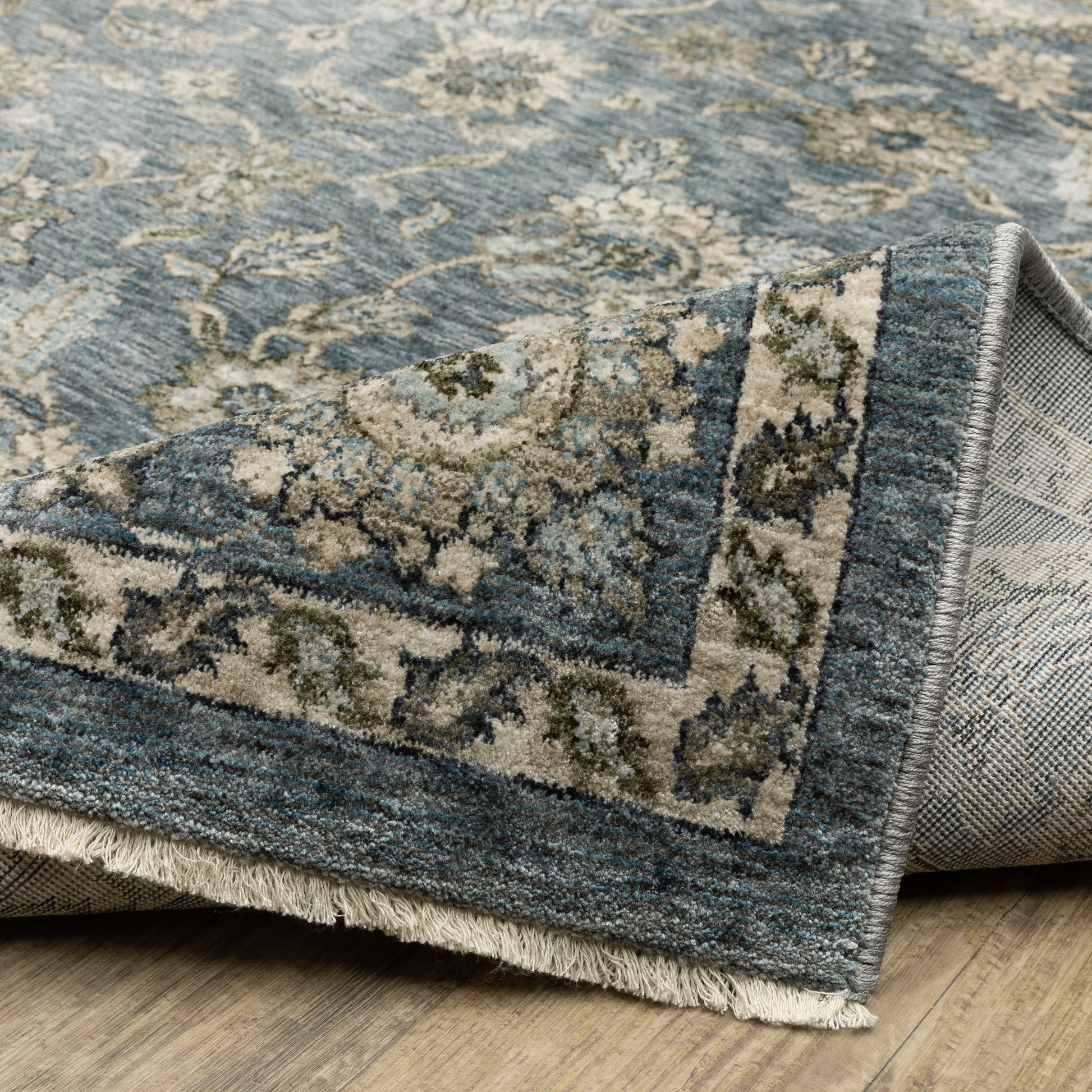 Aberdeen Floral Blue/ Beige Oriental Cut Pile Rug