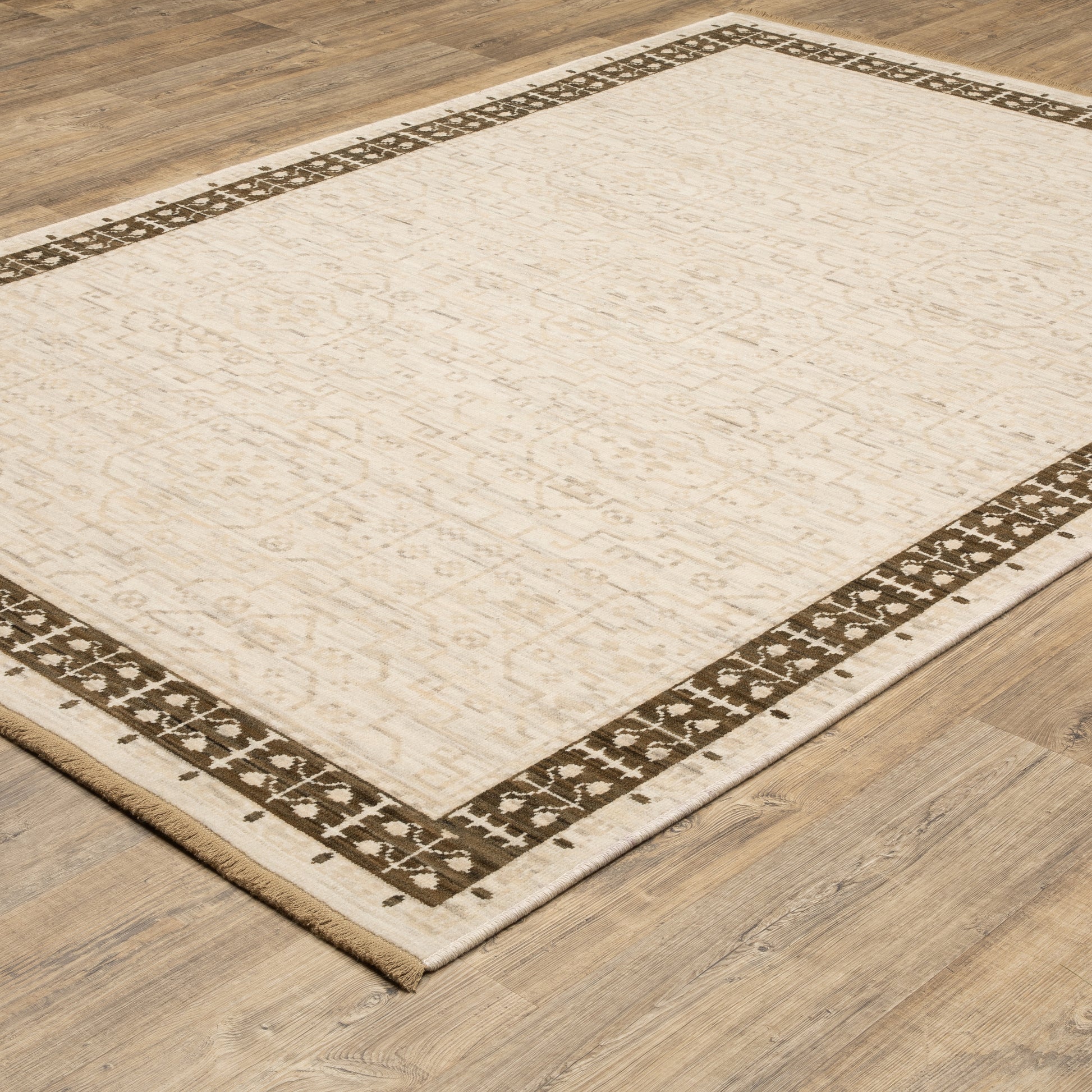 Acacia Distressed Beige/ Brown Oriental Cut Pile Rug