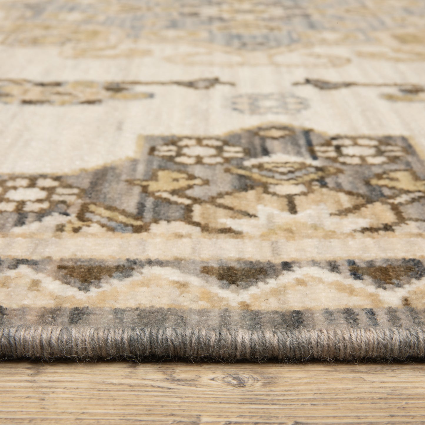 Acacia Medallion Tan/ Grey Floral Cut Pile Rug