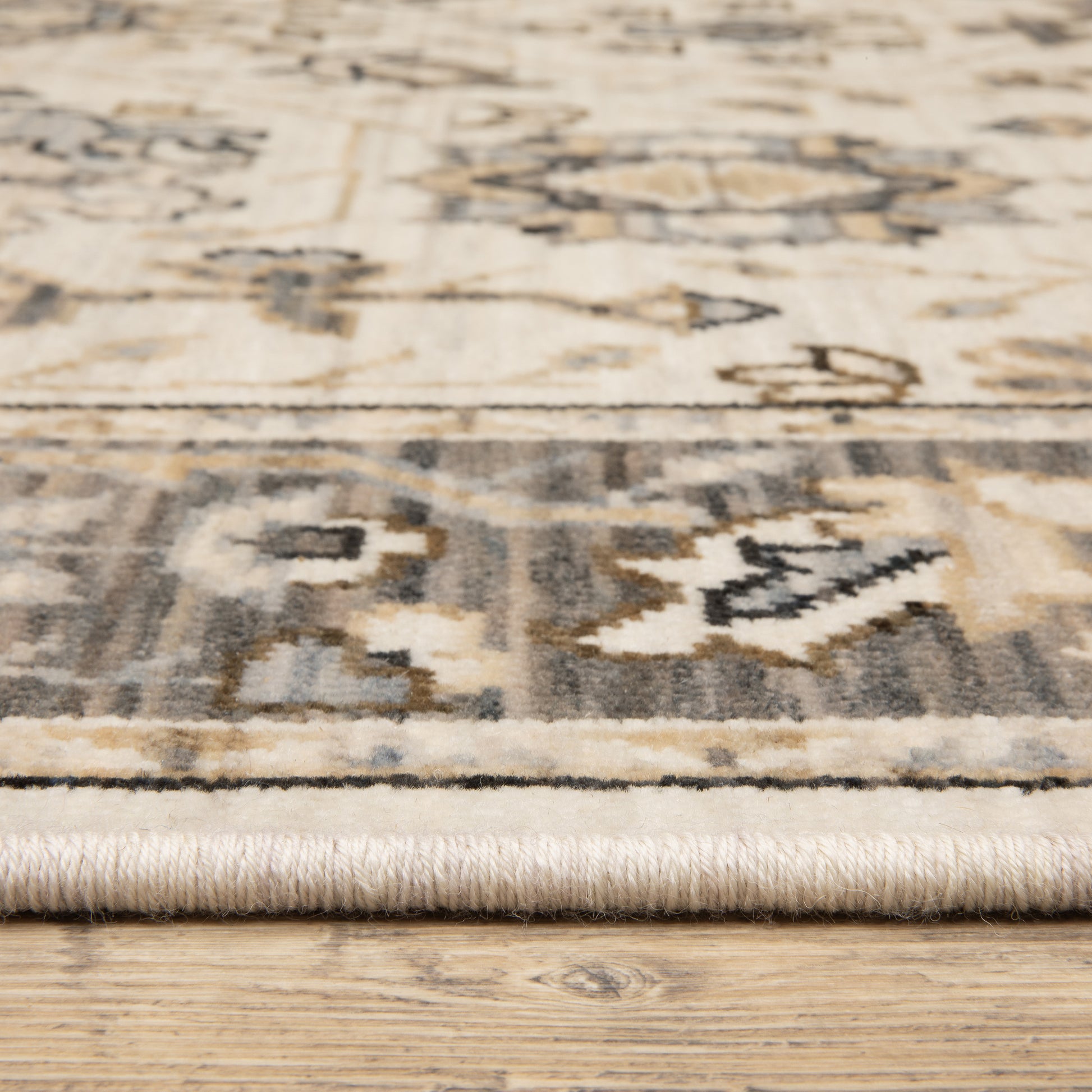 Acacia Floral Beige/ Grey Oriental Cut Pile Rug