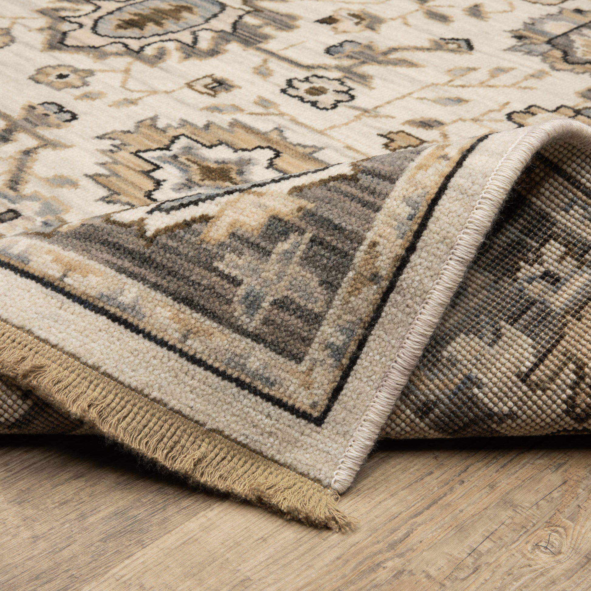 Acacia Floral Beige/ Grey Oriental Cut Pile Rug