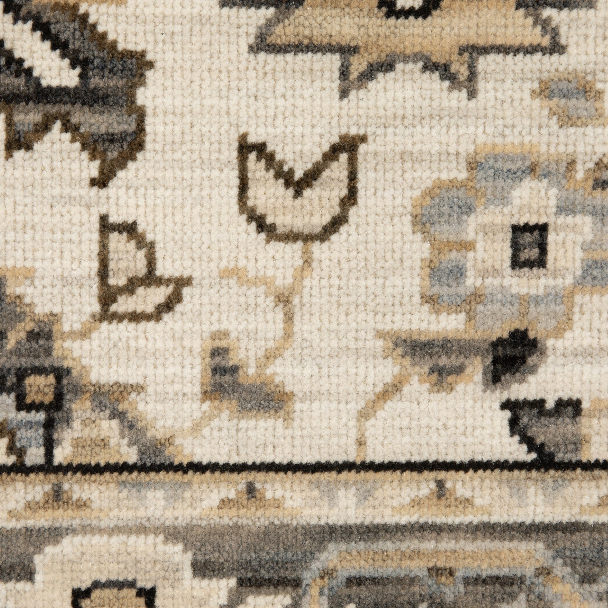 Acacia Floral Beige/ Grey Oriental Cut Pile Rug