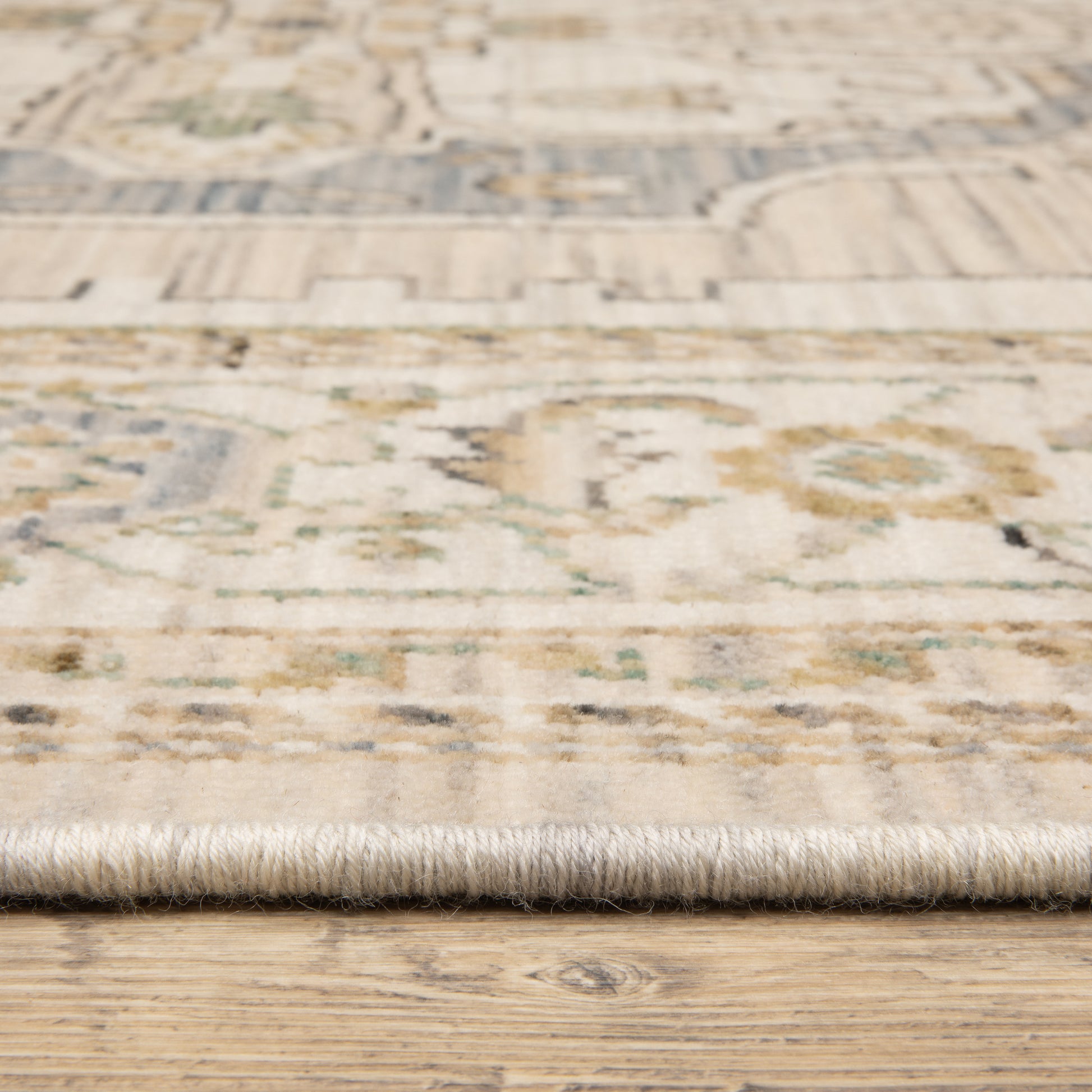 Acacia Medallion Beige/ Grey Oriental Cut Pile Rug