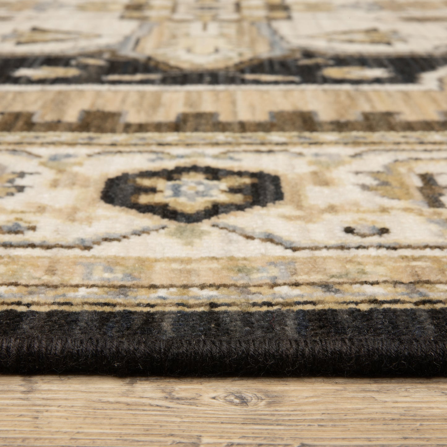 Acacia Medallion Tan/ Black Oriental Cut Pile Rug