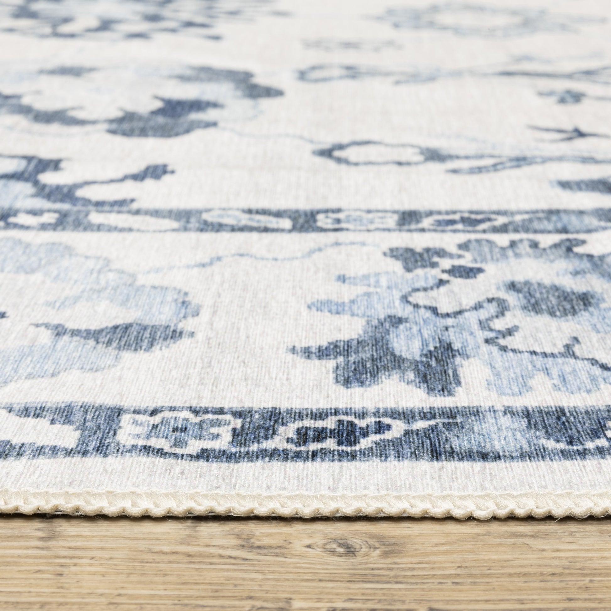 Addison Distressed Ivory/ Blue Oriental Flat Weave Rug